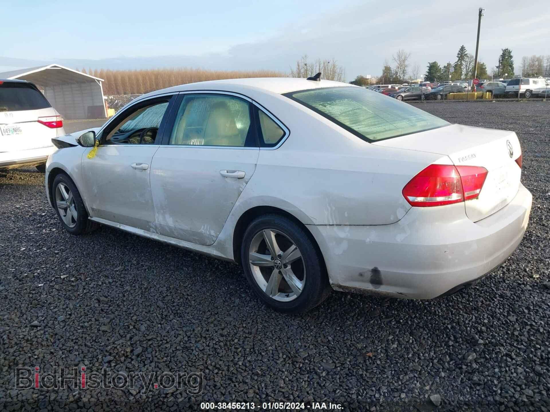 2012 VOLKSWAGEN PASSAT - VIN: 1VWBP7A39CC093204 - Фото 3