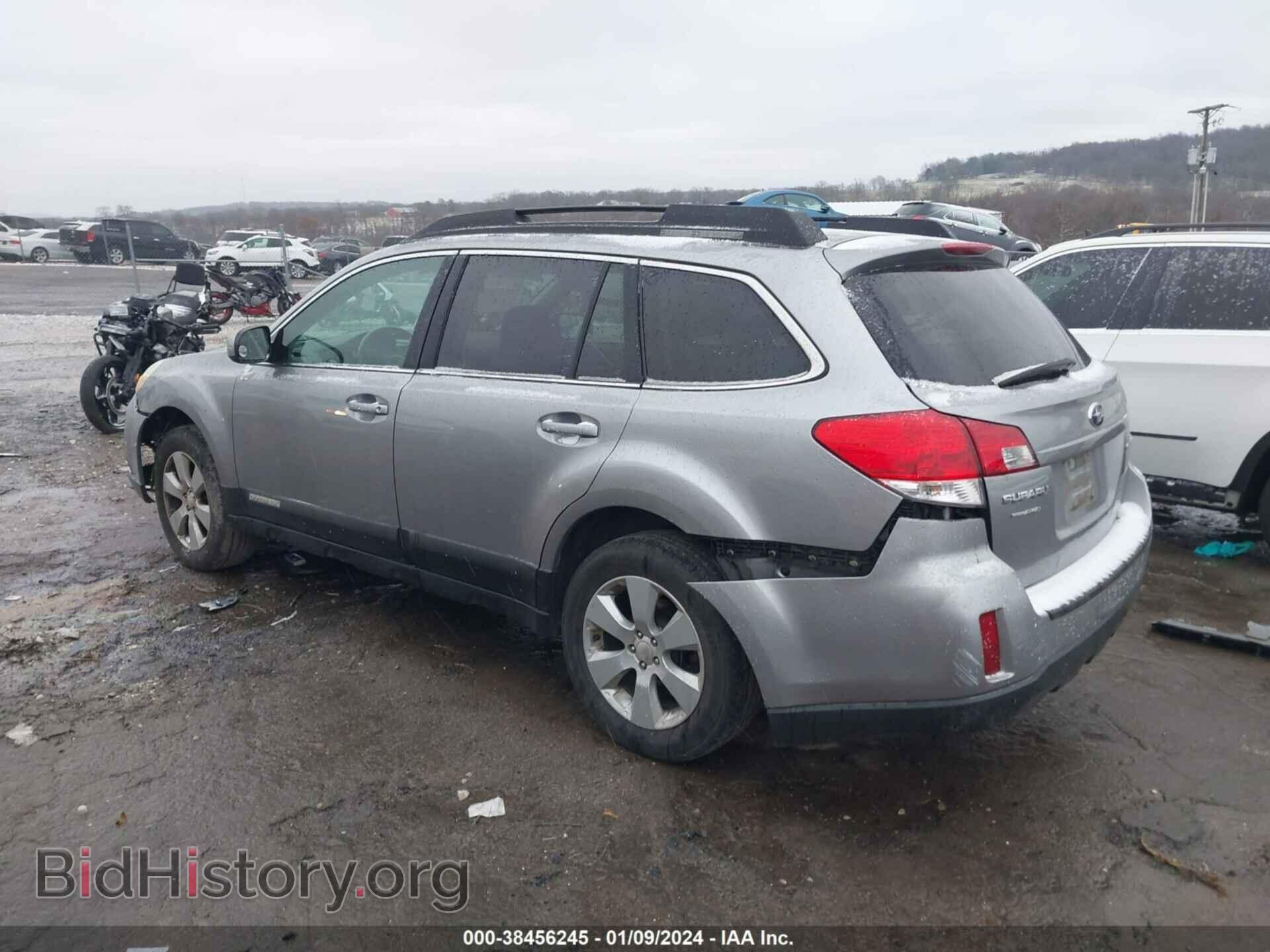 2010 SUBARU OUTBACK - VIN: 4S4BRCKC8A3337132 - Фото 3