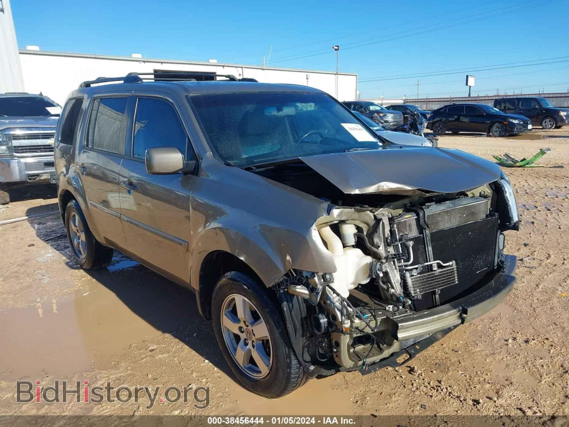 Photo 5FNYF3H65BB043281 - HONDA PILOT 2011