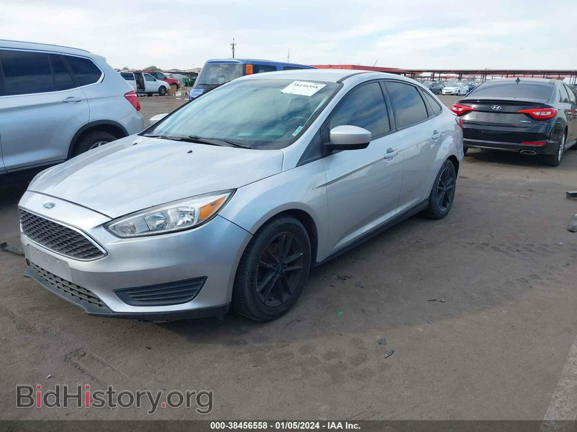 2018 FORD FOCUS - VIN: 1FADP3F23JL224747 - Photo 2
