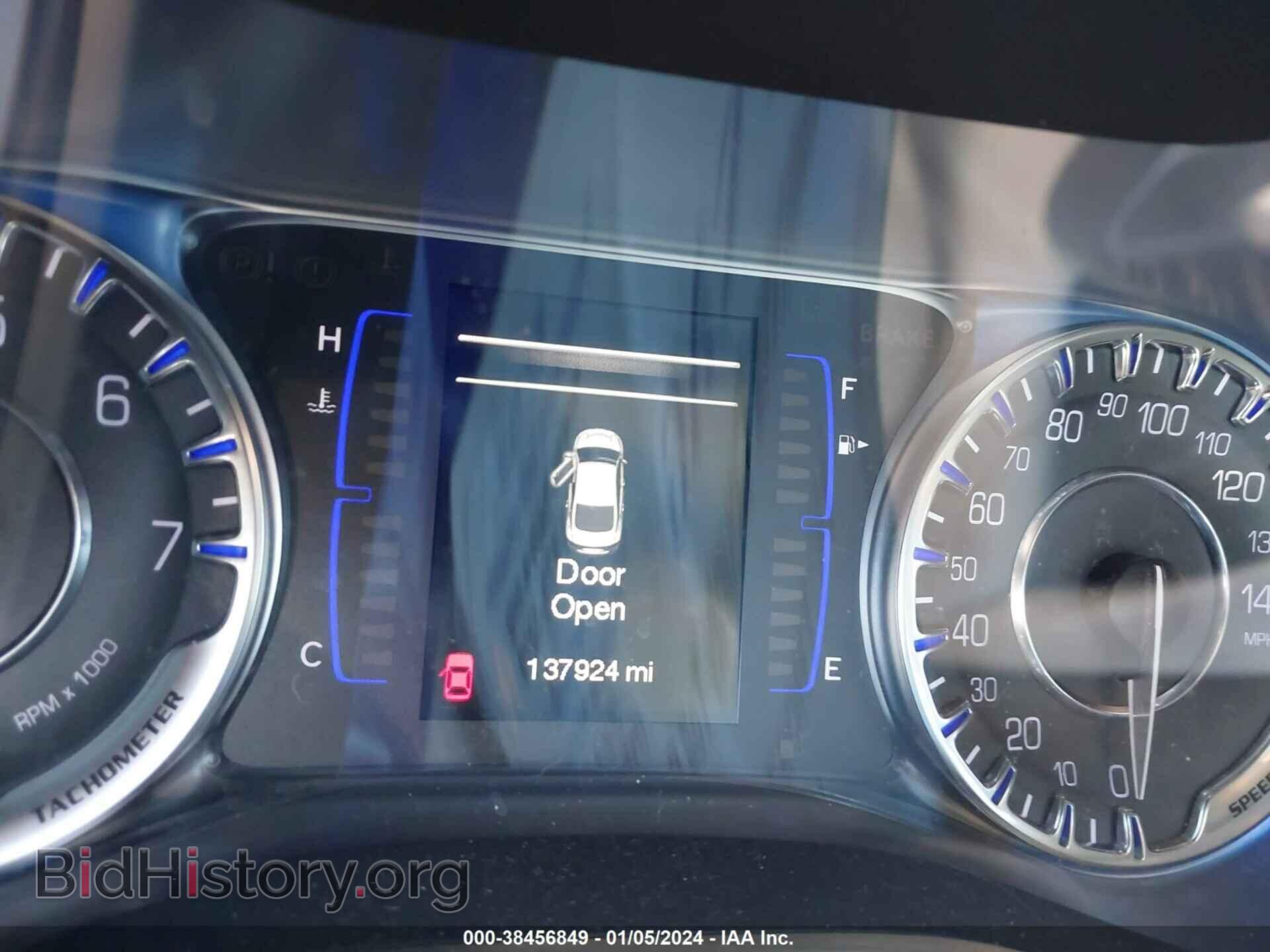 2015 CHRYSLER 200 - VIN: 1C3CCCAB5FN672383 - Фото 7