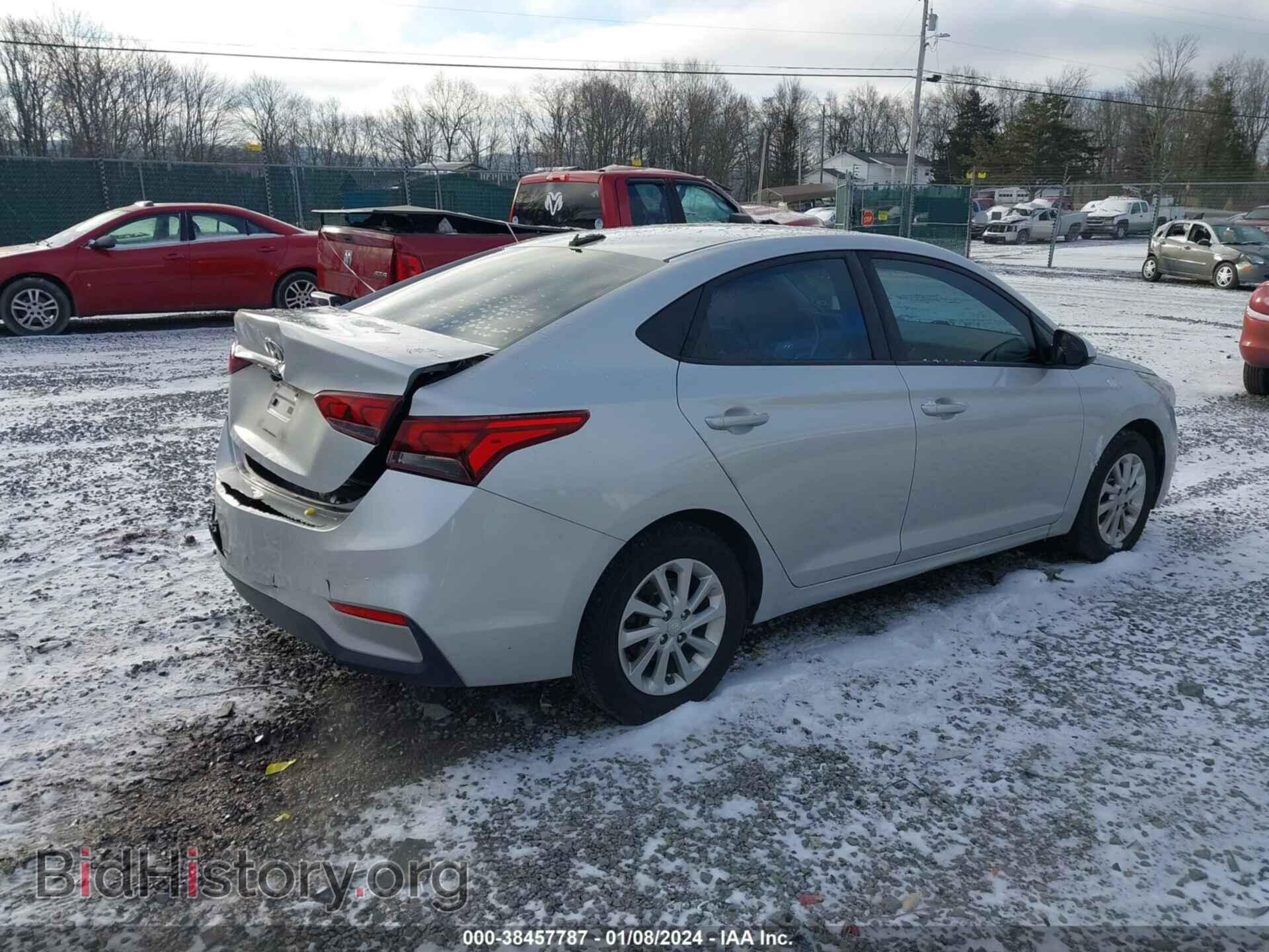 2018 HYUNDAI ACCENT - VIN: 3KPC24A30JE024170 - Фото 4