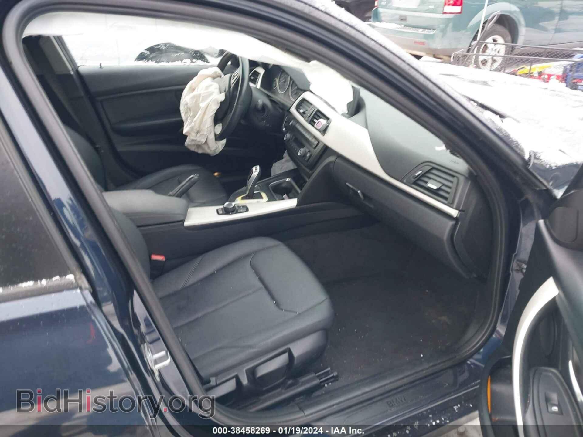 2014 BMW 320I - VIN: WBA3C3C54EPV90129 - Фото 5