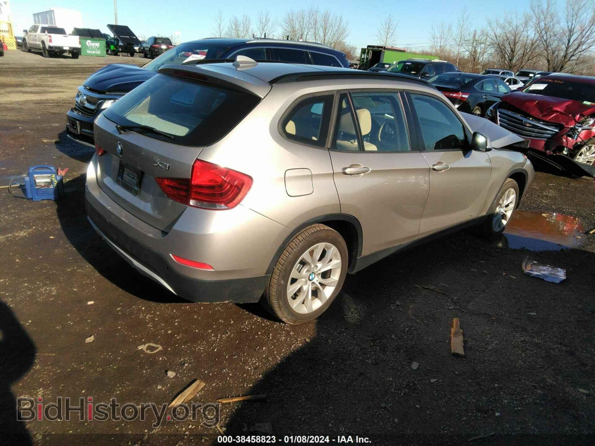 2014 BMW X1 - VIN: WBAVL1C50EVY13582 - Фото 4