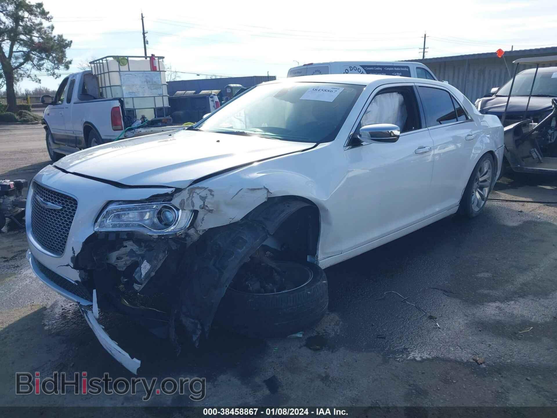 2021 CHRYSLER 300 - VIN: 2C3CCAAG5MH529472 - Фото 2