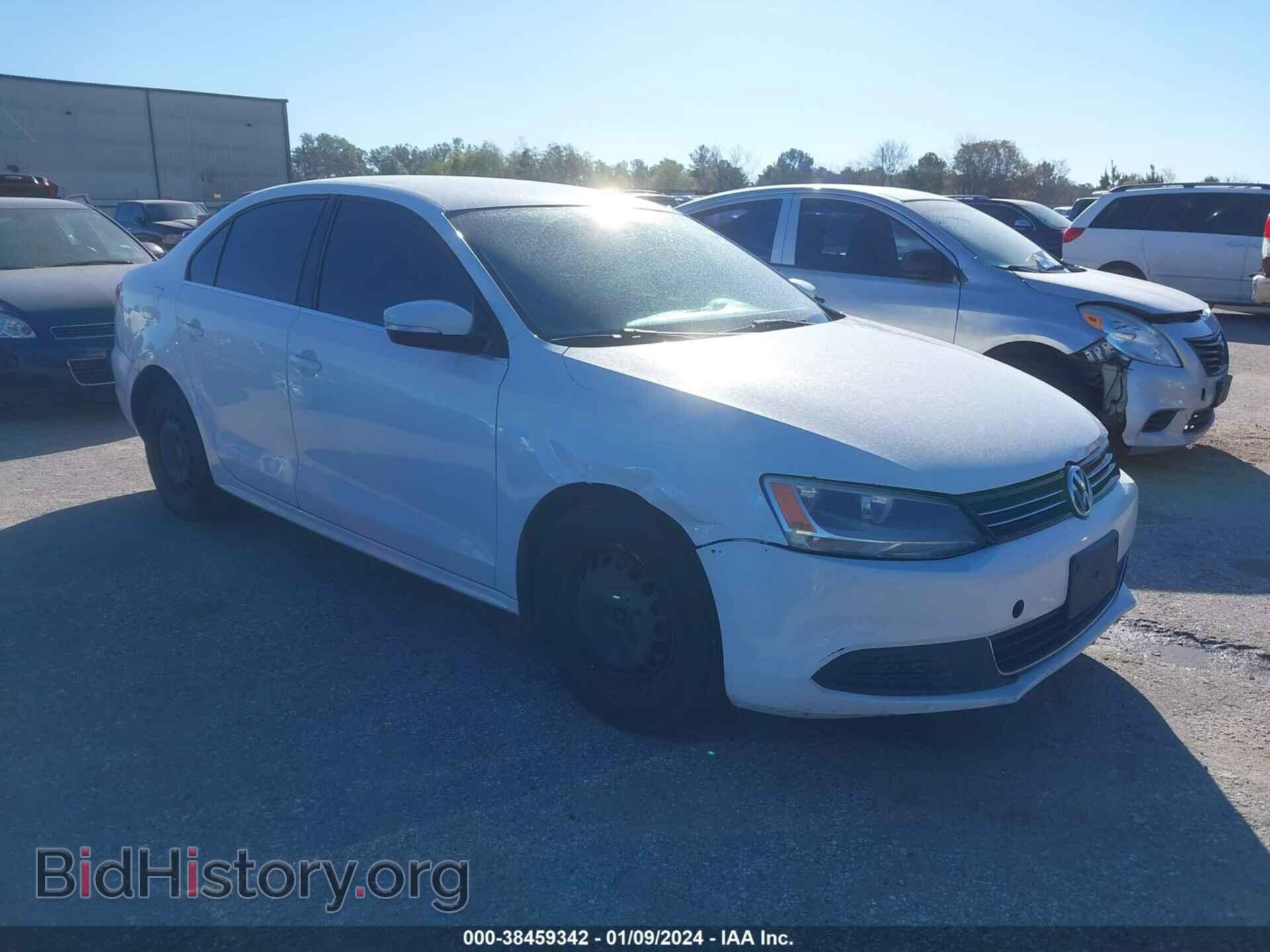 Photo 3VWDP7AJ7DM395534 - VOLKSWAGEN JETTA 2013
