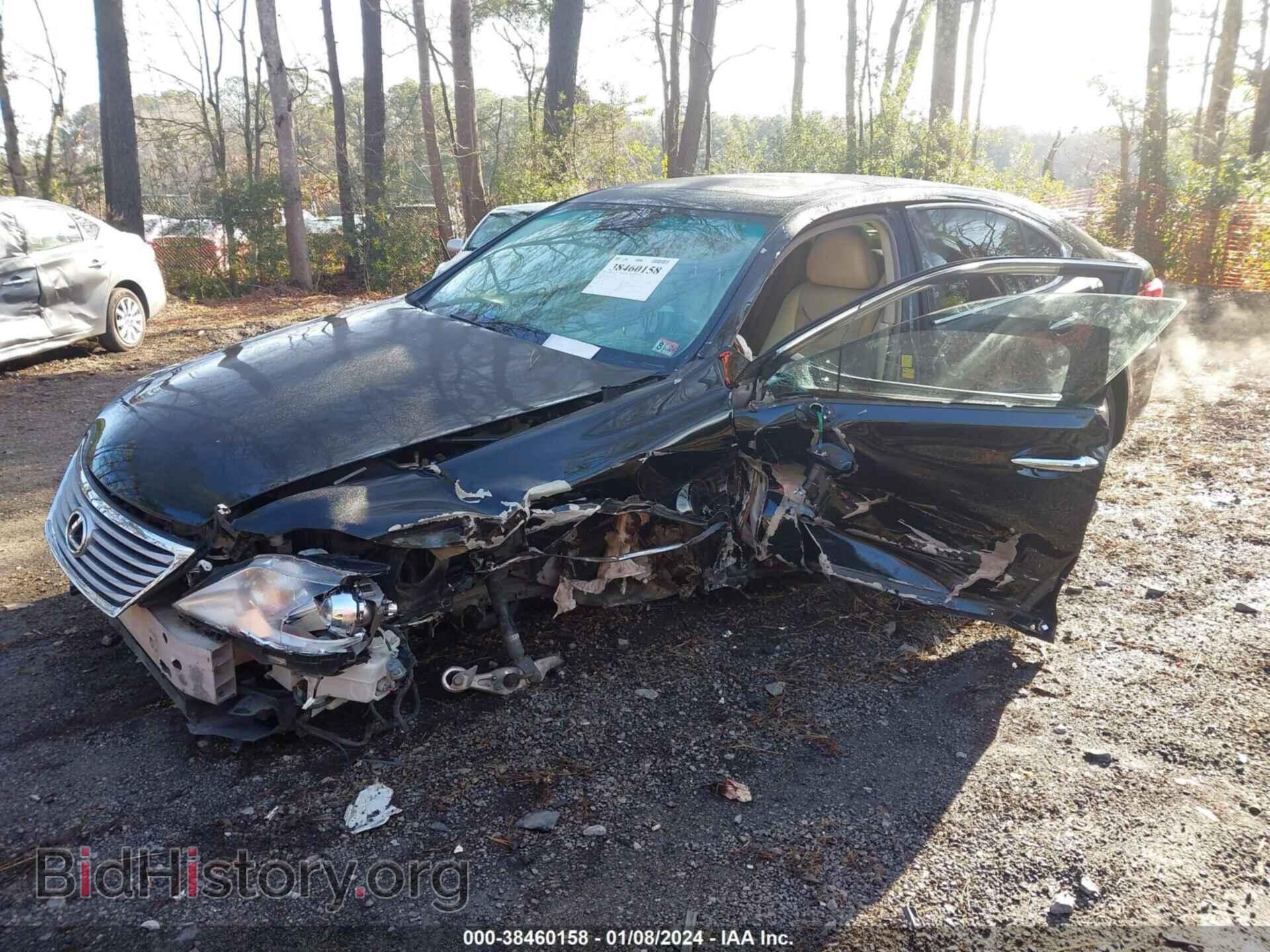 2010 LEXUS LS 460 - VIN: JTHBL5EF2A5099644 - Photo 2