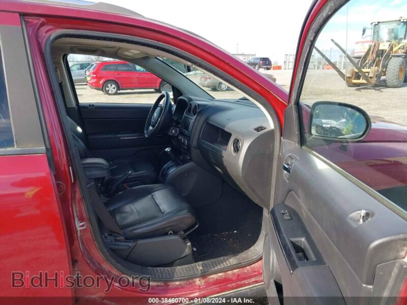 2012 Jeep COMPASS (VIN 1C4NJDCB3CD608471) — фото 5 из 15