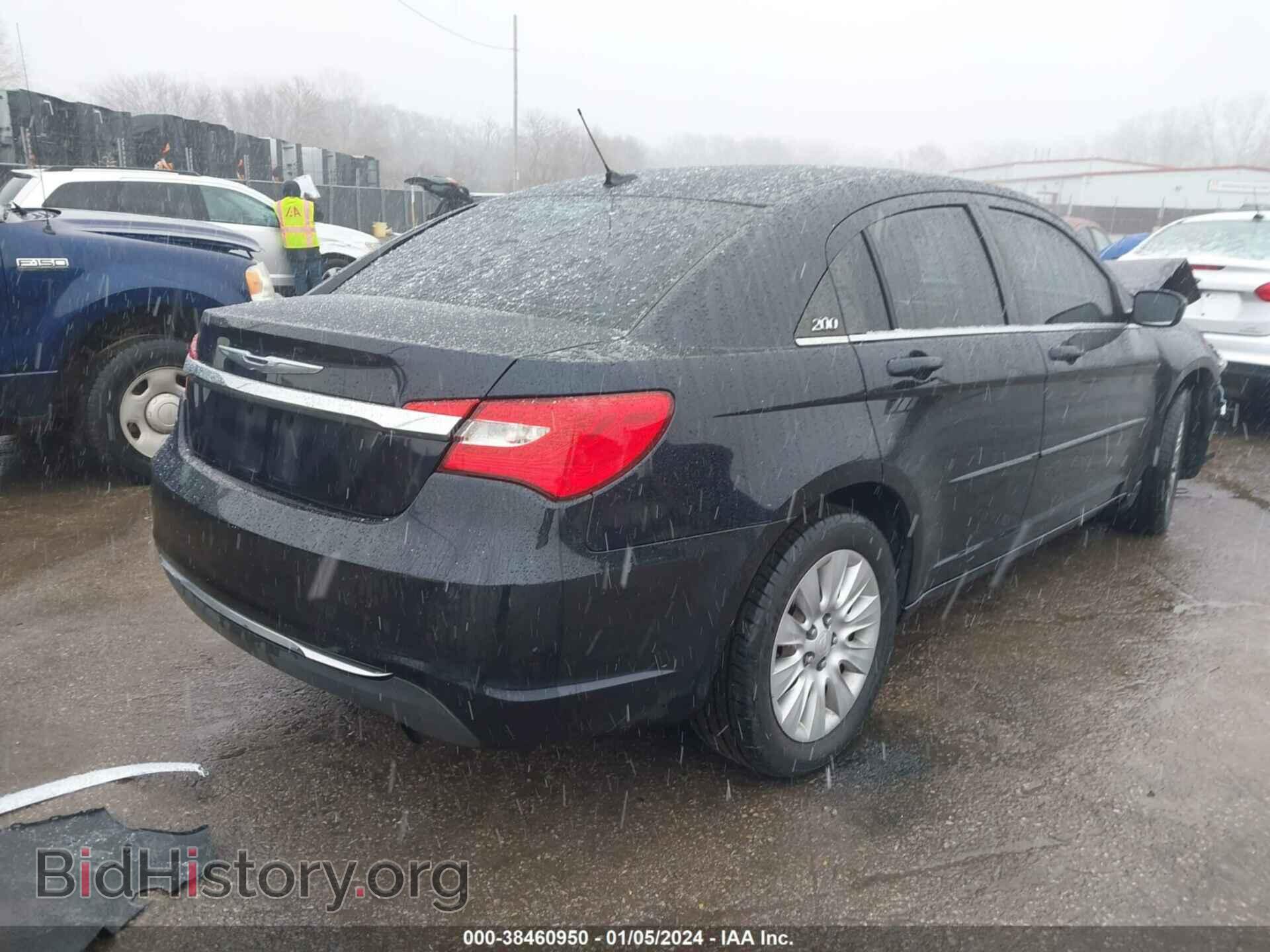 2011 CHRYSLER 200 - VIN: 1C3BC4FB1BN559941 - Фото 4