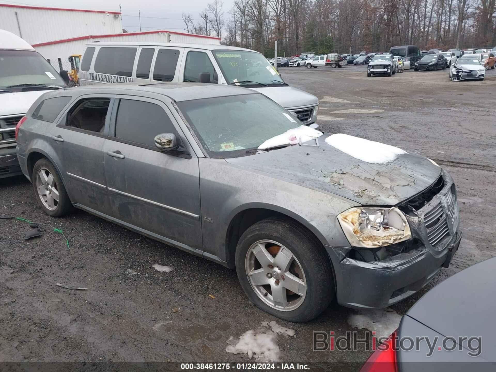 Photo 2D8GZ47V36H500611 - DODGE MAGNUM 2006