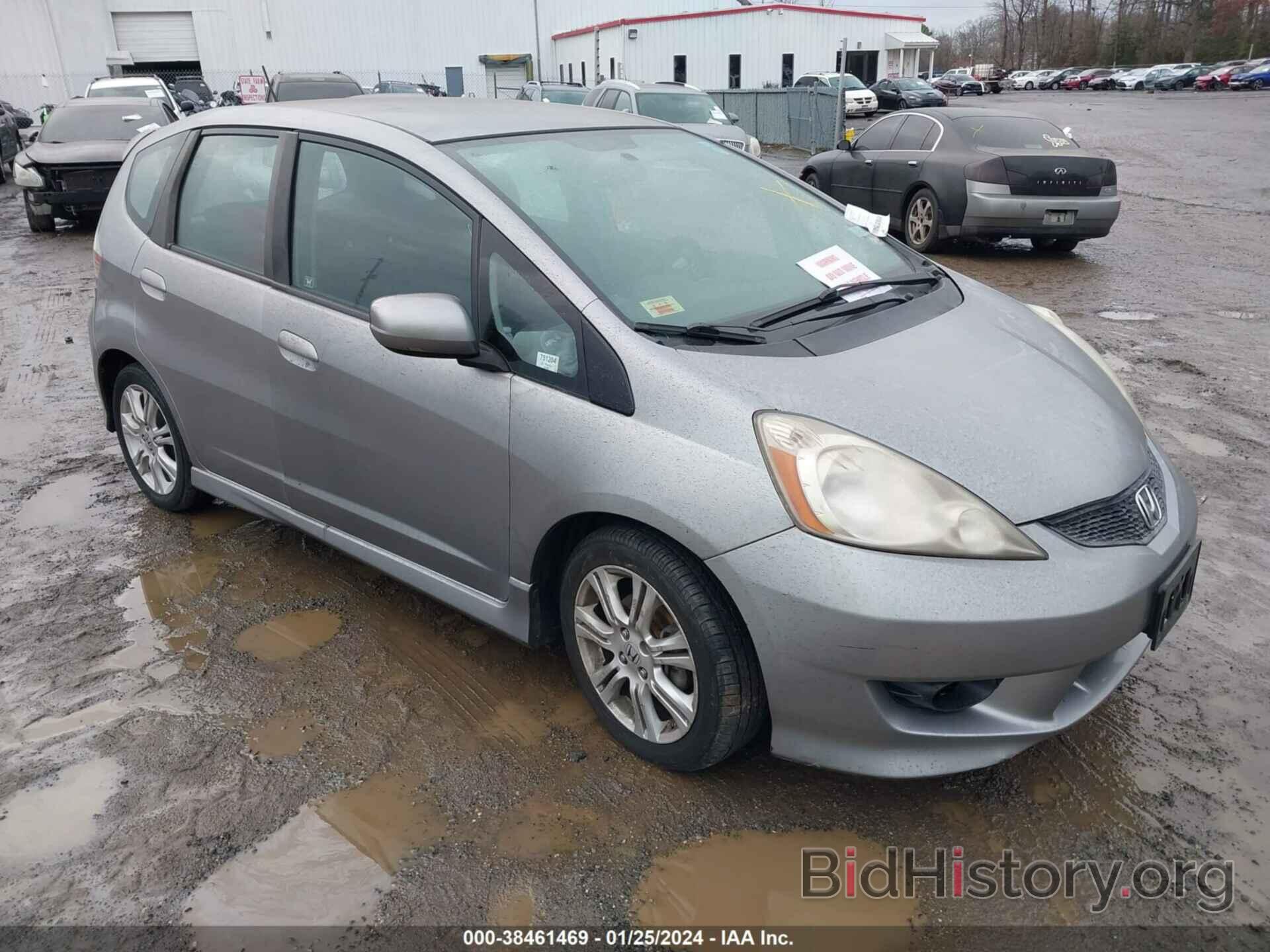 Фотография JHMGE8H44AS007558 - HONDA FIT 2010