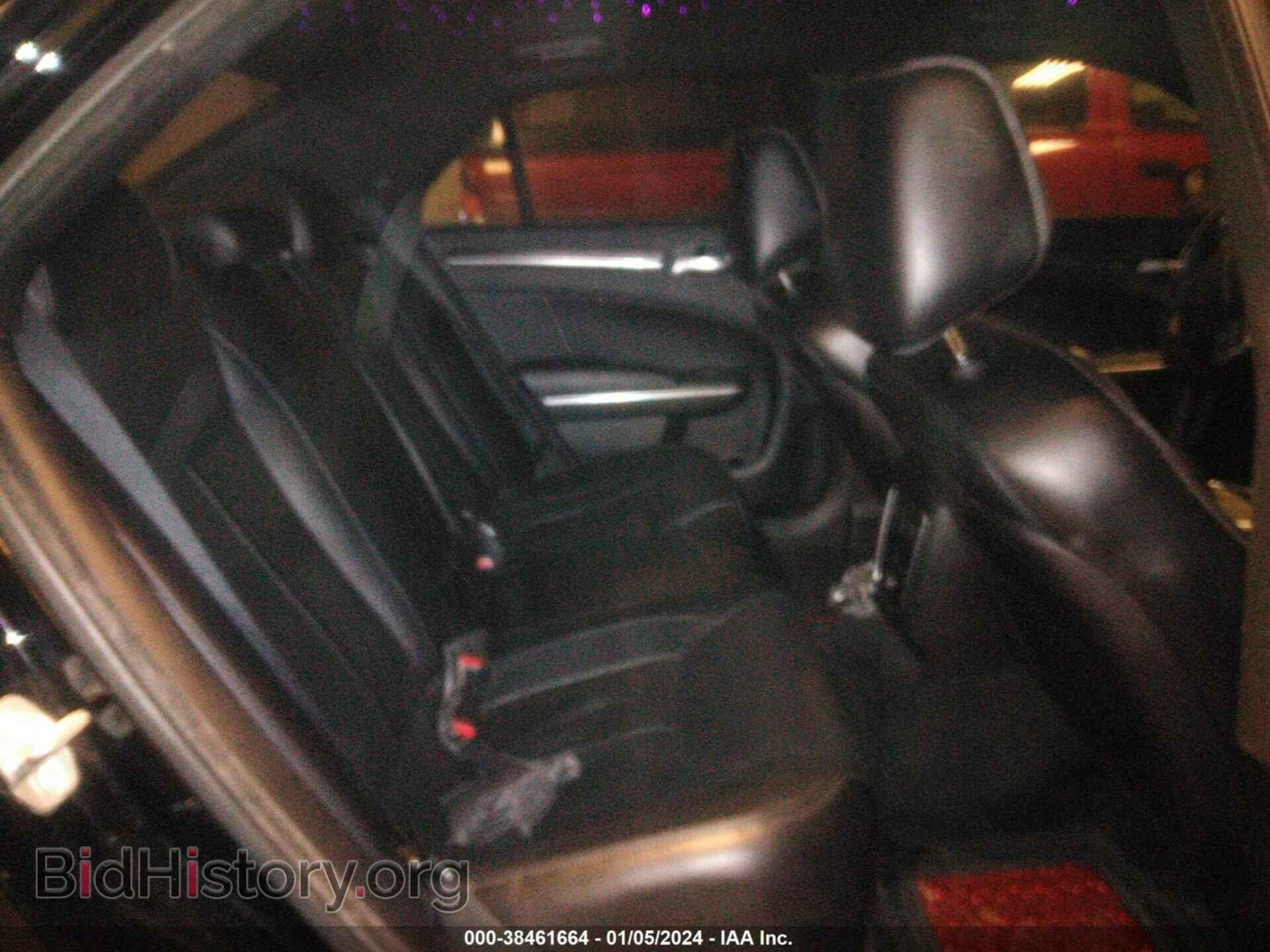 2012 CHRYSLER 300C - VIN: 2C3CCAPT9CH273632 - Фото 8