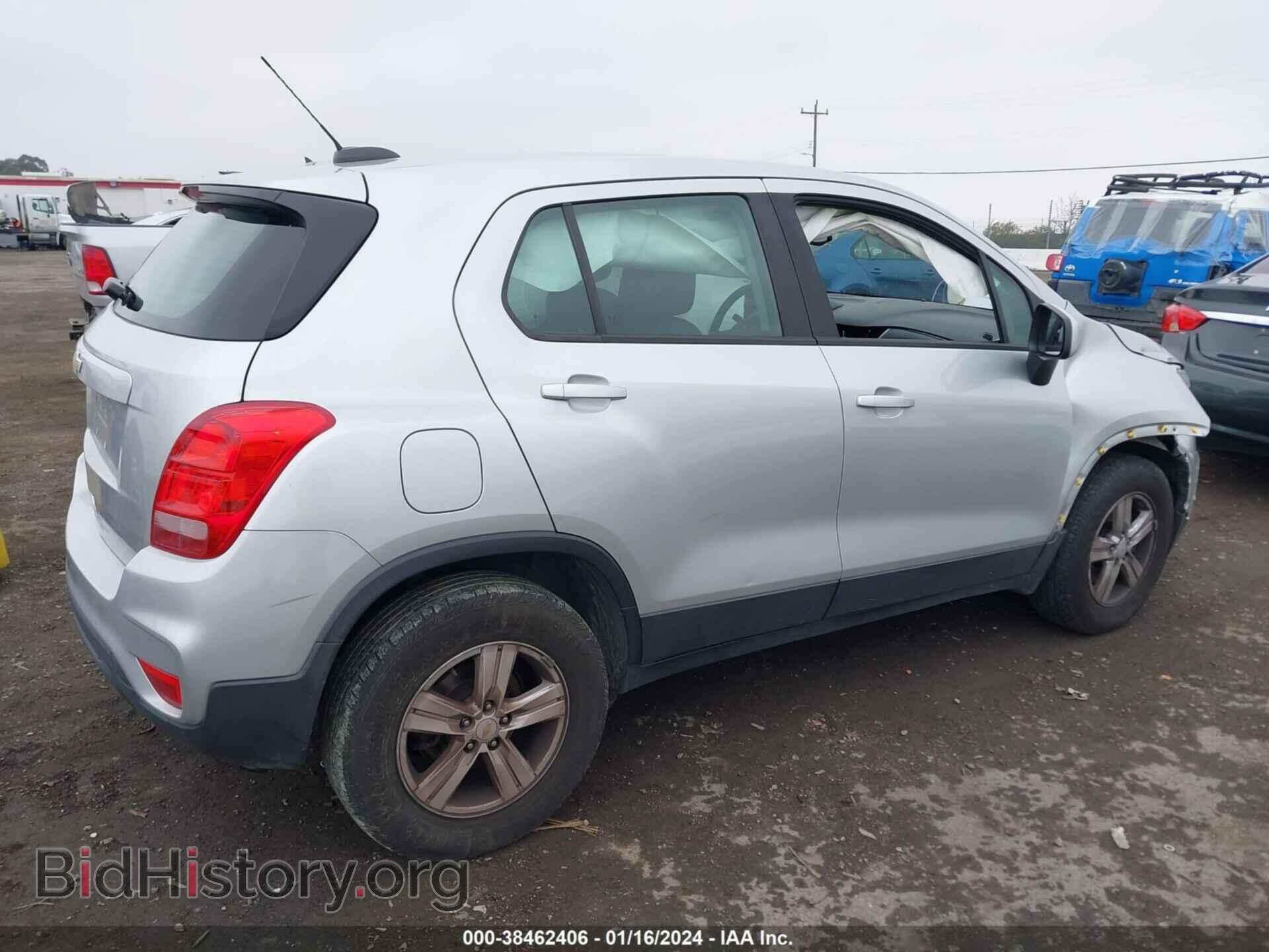 2017 CHEVROLET TRAX - VIN: KL7CJNSB5HB051674 - Фото 4