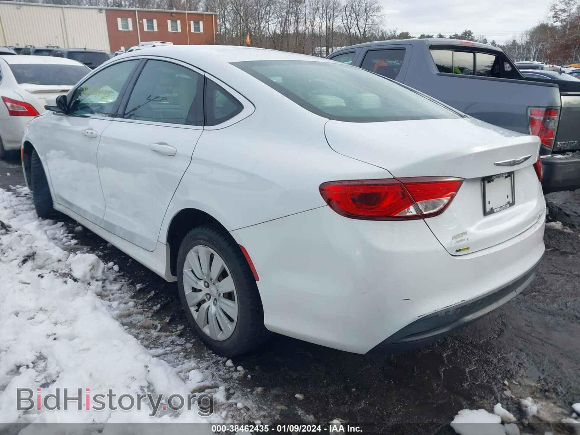 2015 CHRYSLER 200 - VIN: 1C3CCCFB7FN723200 - Фото 3