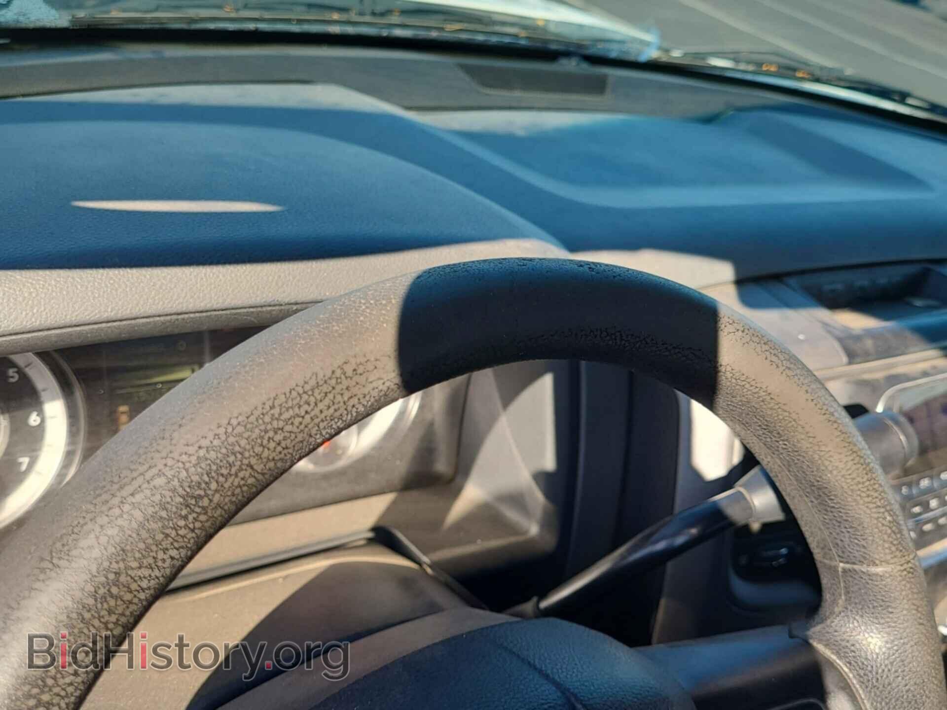 2016 RAM 1500 - VIN: 1C6RR7FT3GS211075 - Фото 3