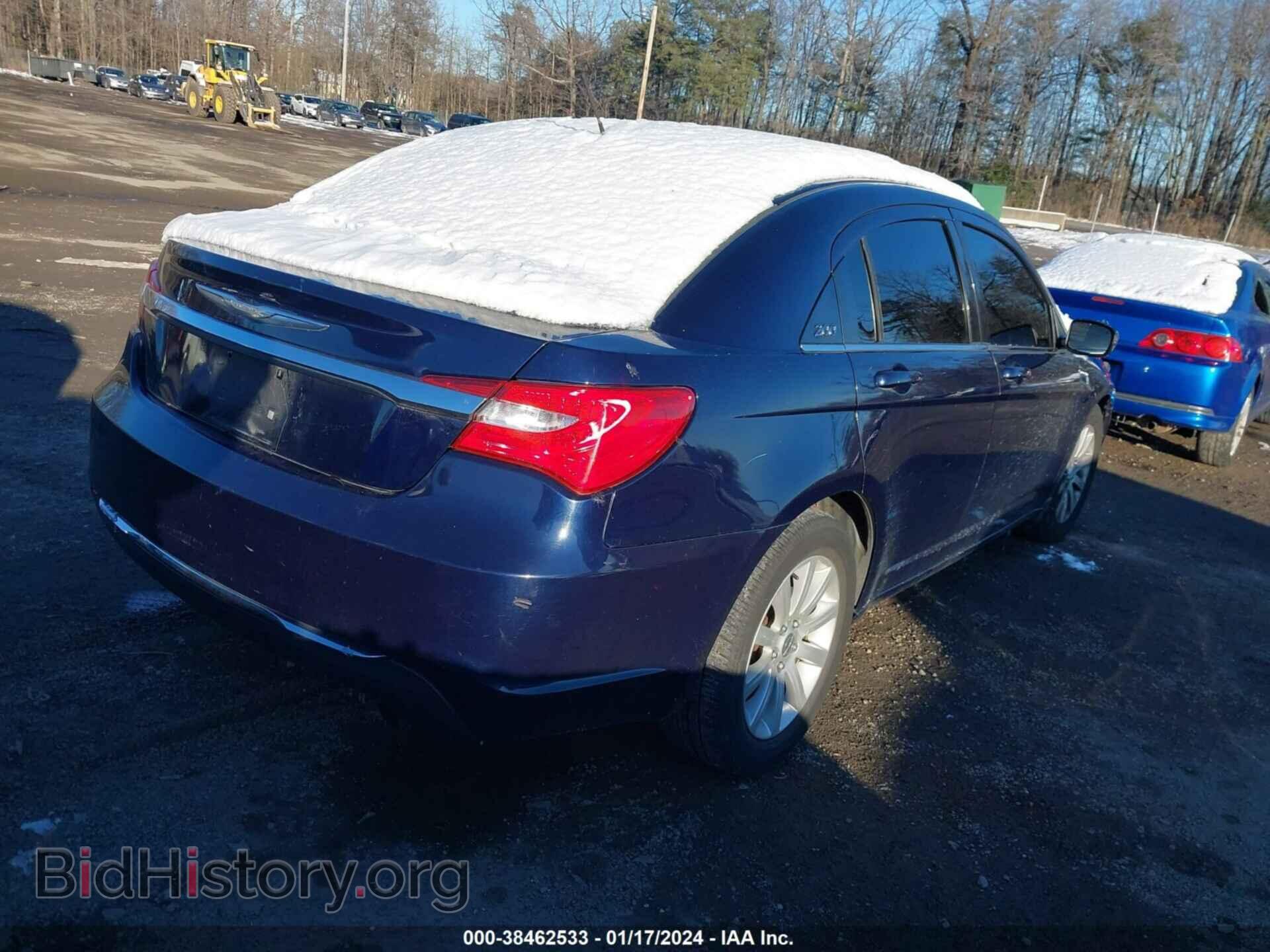 2014 CHRYSLER 200 - VIN: 1C3CCBBB7EN185855 - Фото 4