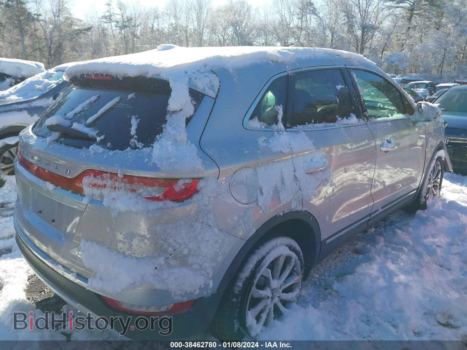 2017 LINCOLN MKC - VIN: 5LMCJ2D92HUL04278 - Photo 4