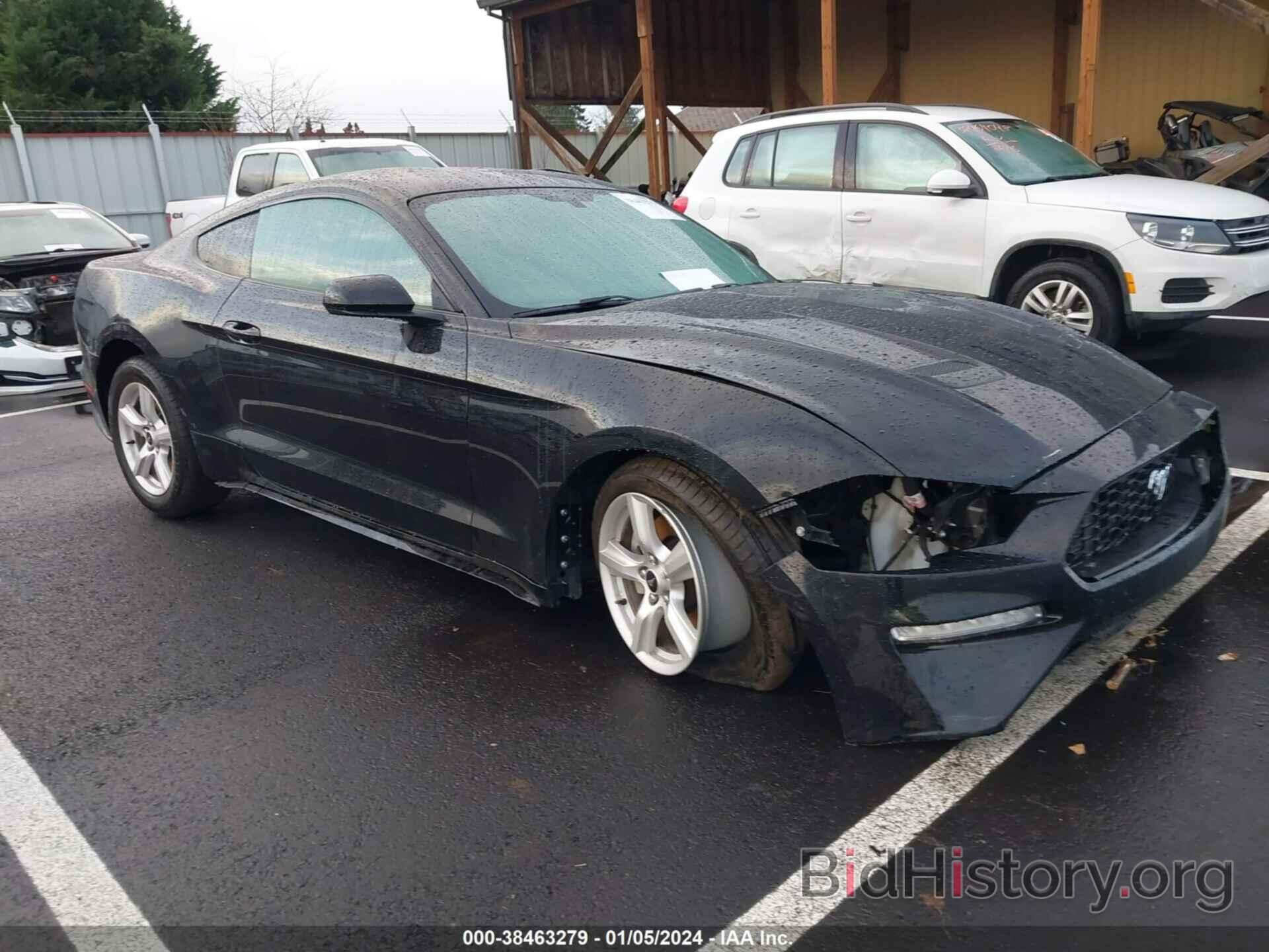 Photo 1FA6P8TH1J5164020 - FORD MUSTANG 2018