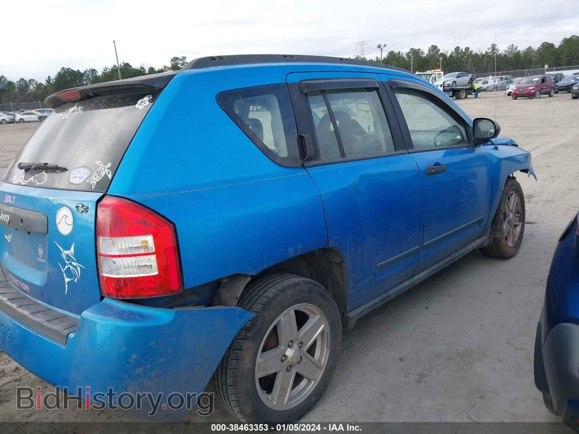 2009 JEEP COMPASS - VIN: 1J4FT47B09D134183 - Photo 4