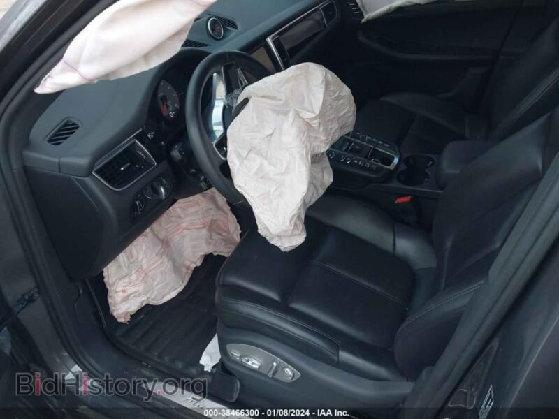 2016 Porsche MACAN (VIN WP1AB2A54GLB45280) — photo 5 of 15
