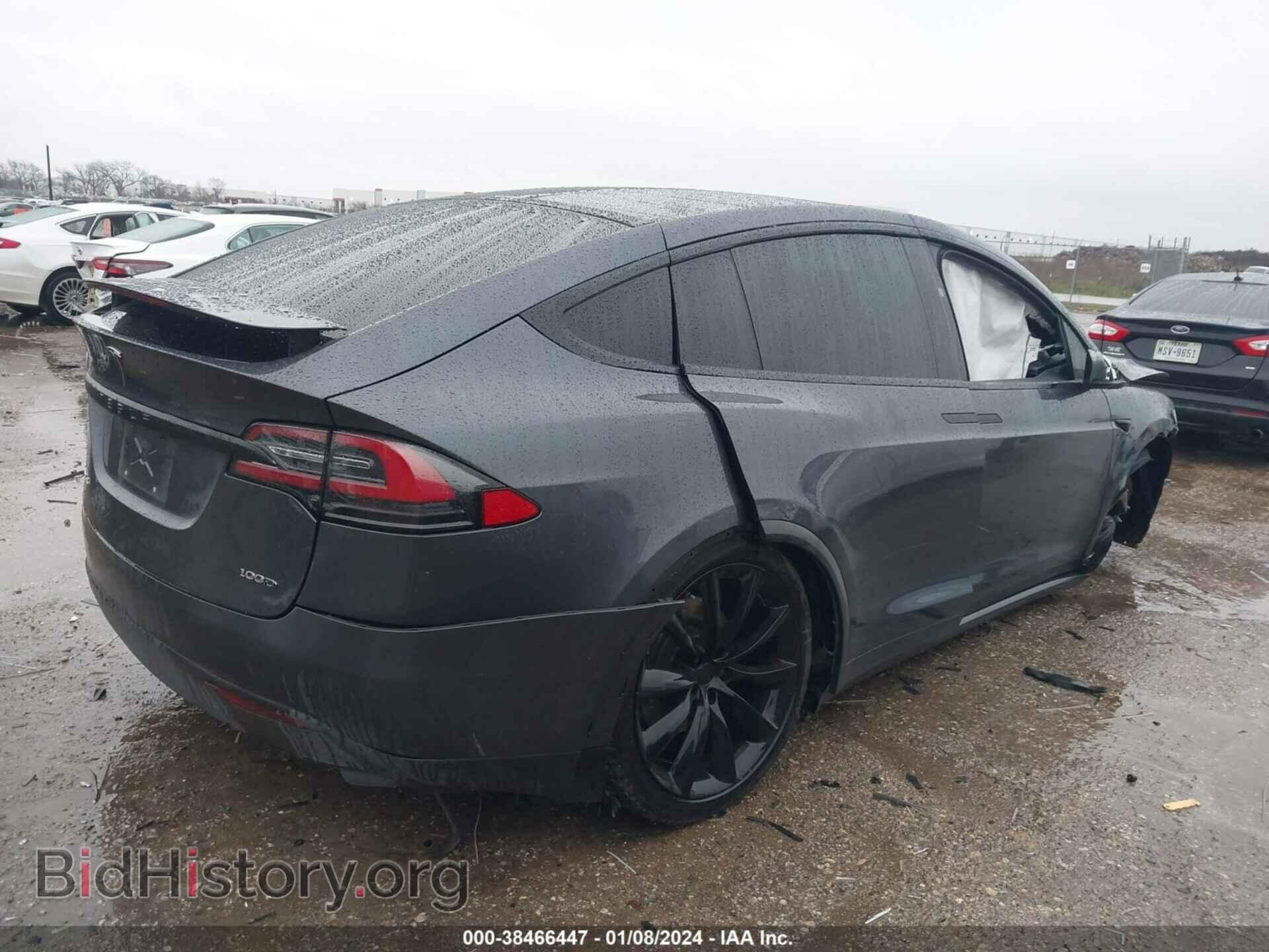2018 TESLA MODEL X - VIN: 5YJXCBE25JF133982 - Photo 4
