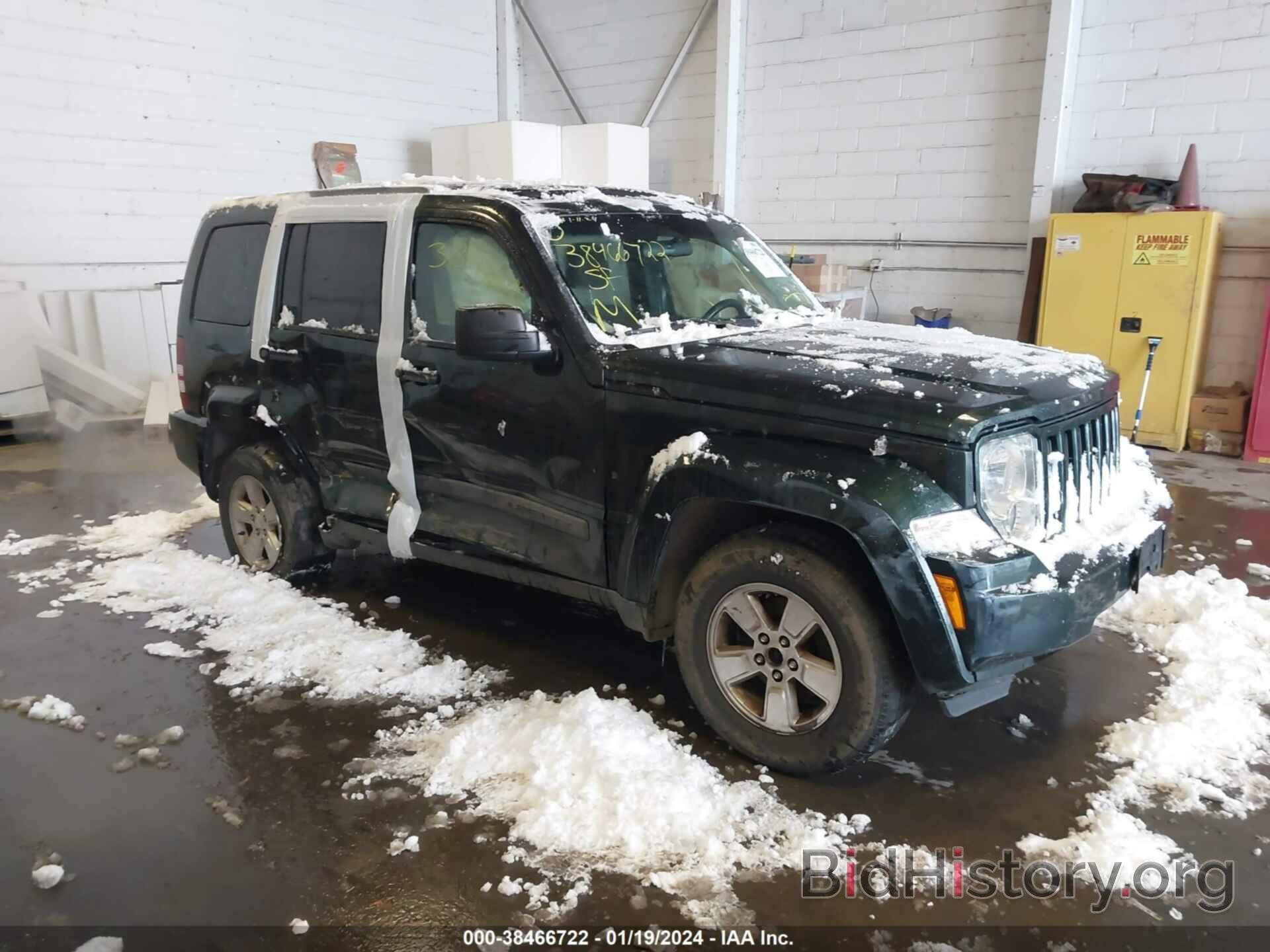 Фотография 1J4PN2GK8BW591756 - JEEP LIBERTY 2011