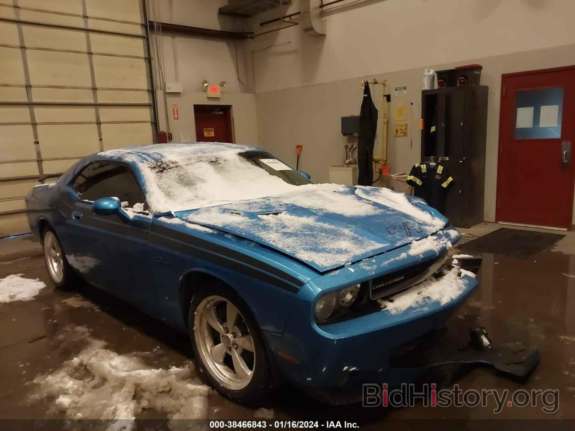 Photo 2B3LJ54T99H636373 - DODGE CHALLENGER 2009