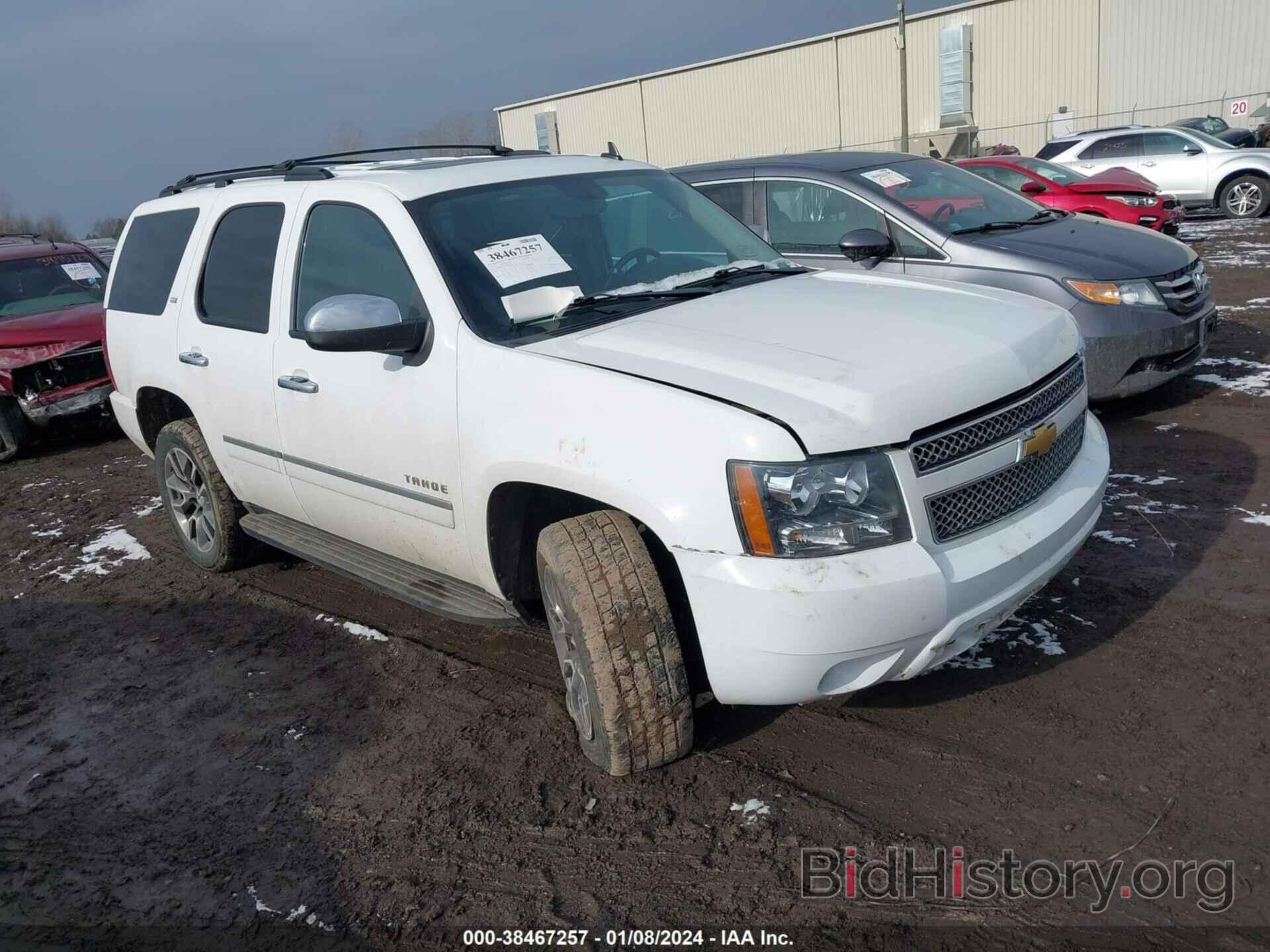 Photo 1GNSKCE07DR283308 - CHEVROLET TAHOE 2013