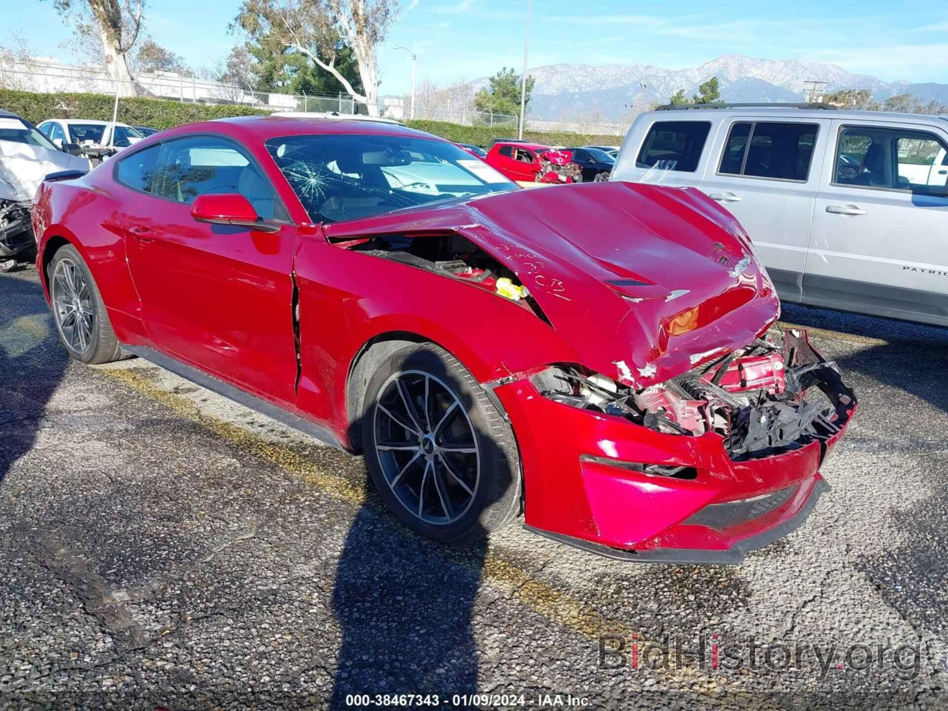 Photo 1FA6P8TH1L5103995 - FORD MUSTANG 2020