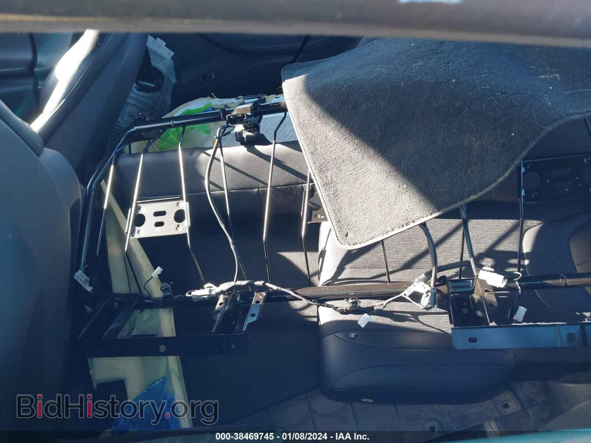 2014 TESLA MODEL S - VIN: 5YJSA1H27EFP64888 - Photo 8