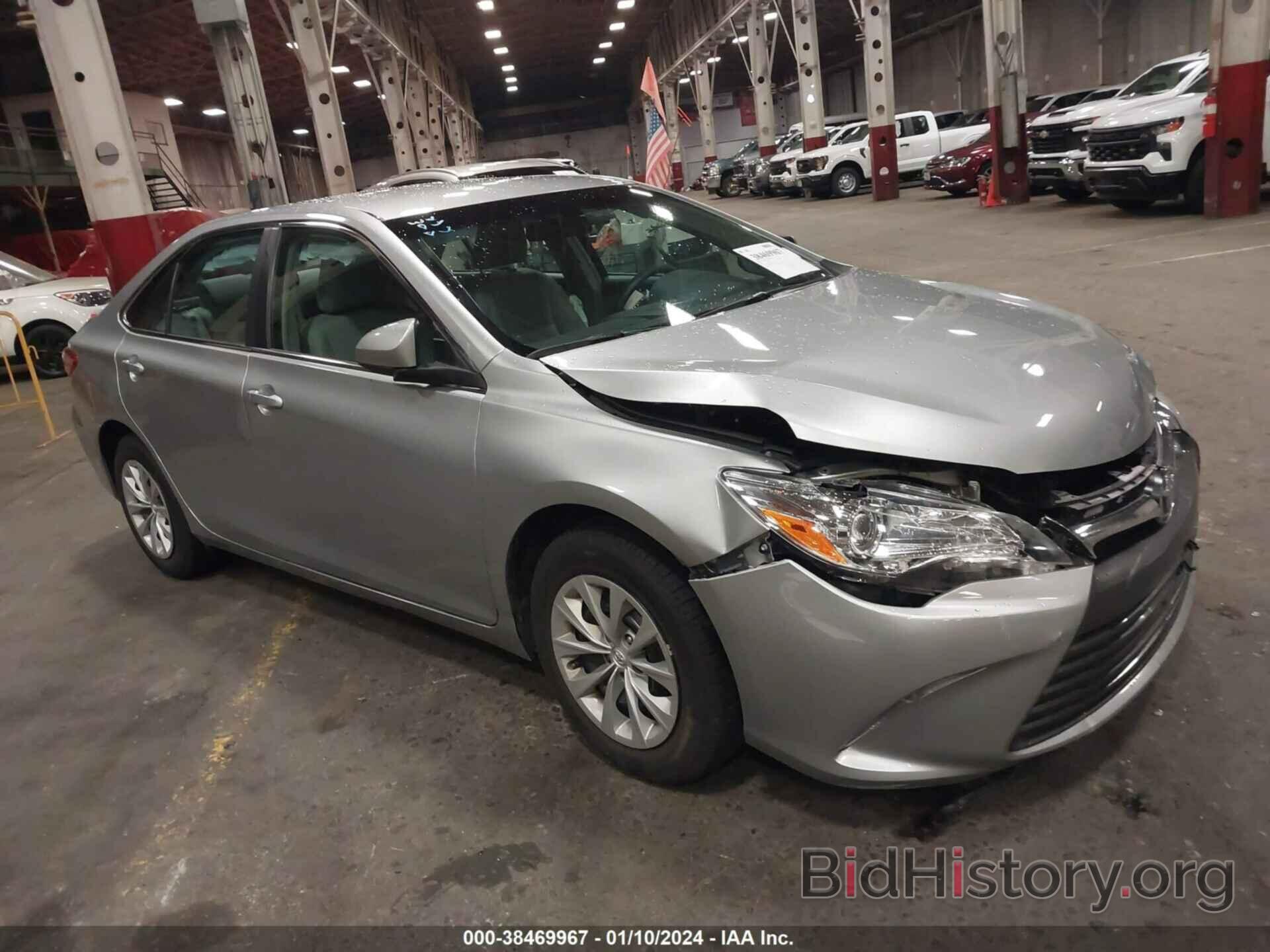 Photo 4T4BF1FK4GR560582 - TOYOTA CAMRY 2016