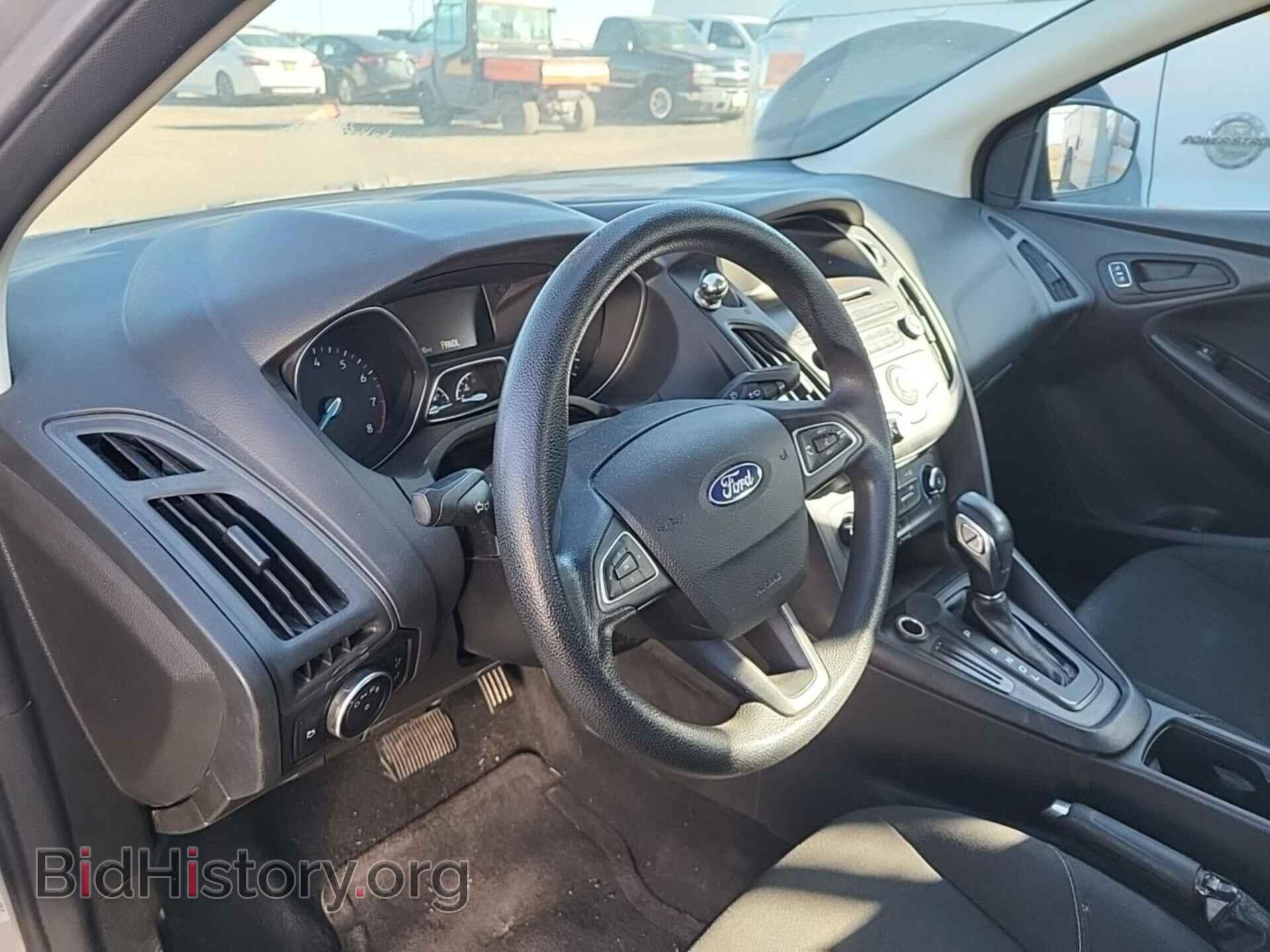 2016 FORD FOCUS - VIN: 1FADP3E22GL322372 - Фото 9