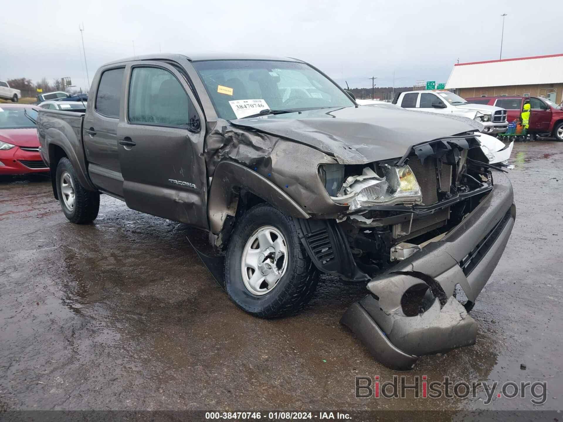 Photo 5TFJX4GN8BX002016 - TOYOTA TACOMA 2011