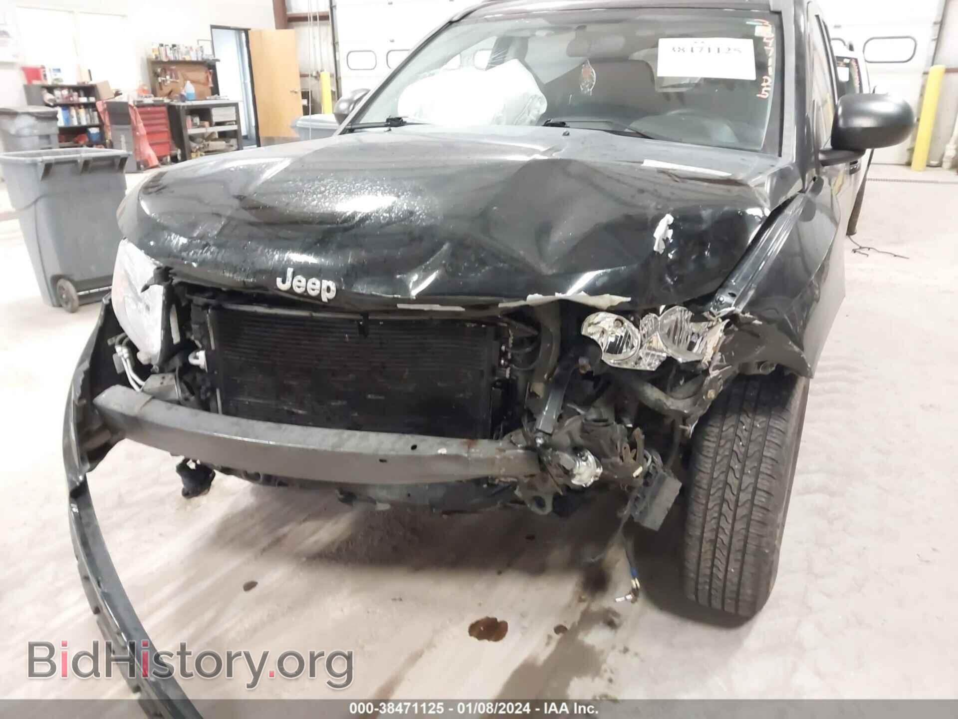 2012 JEEP COMPASS - VIN: 1C4NJDEB2CD689976 - Photo 6