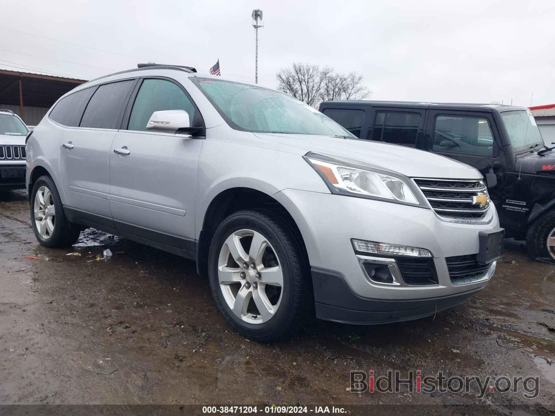 Фотография 1GNKRGKD6HJ159853 - CHEVROLET TRAVERSE 2017