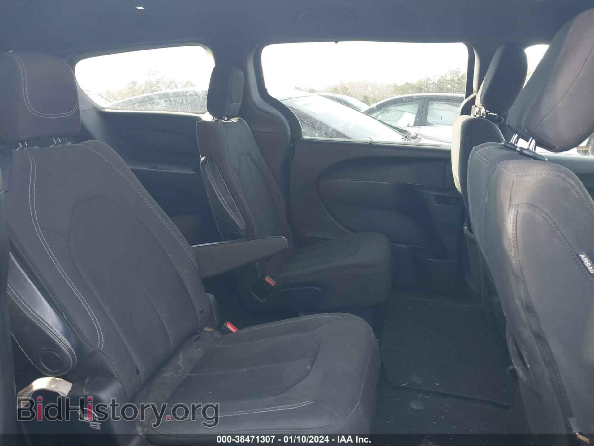 2019 CHRYSLER PACIFICA - VIN: 2C4RC1FG0KR532236 - Photo 8
