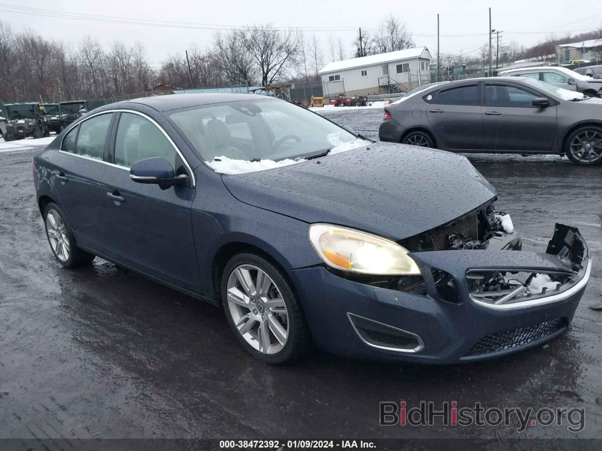 Photo YV1902FH1B2007783 - VOLVO S60 2011