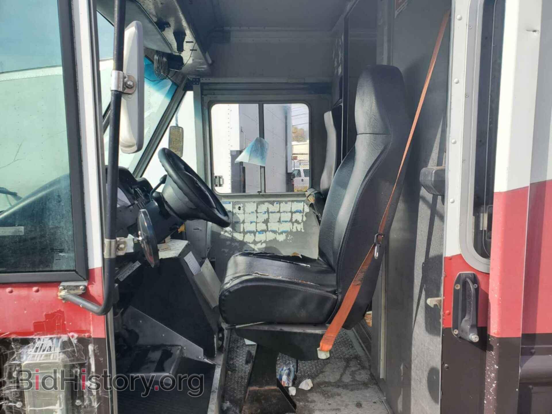 2010 FORD ECONOLINE - VIN: 1FC2E3KL7ADA48866 - Фото 11