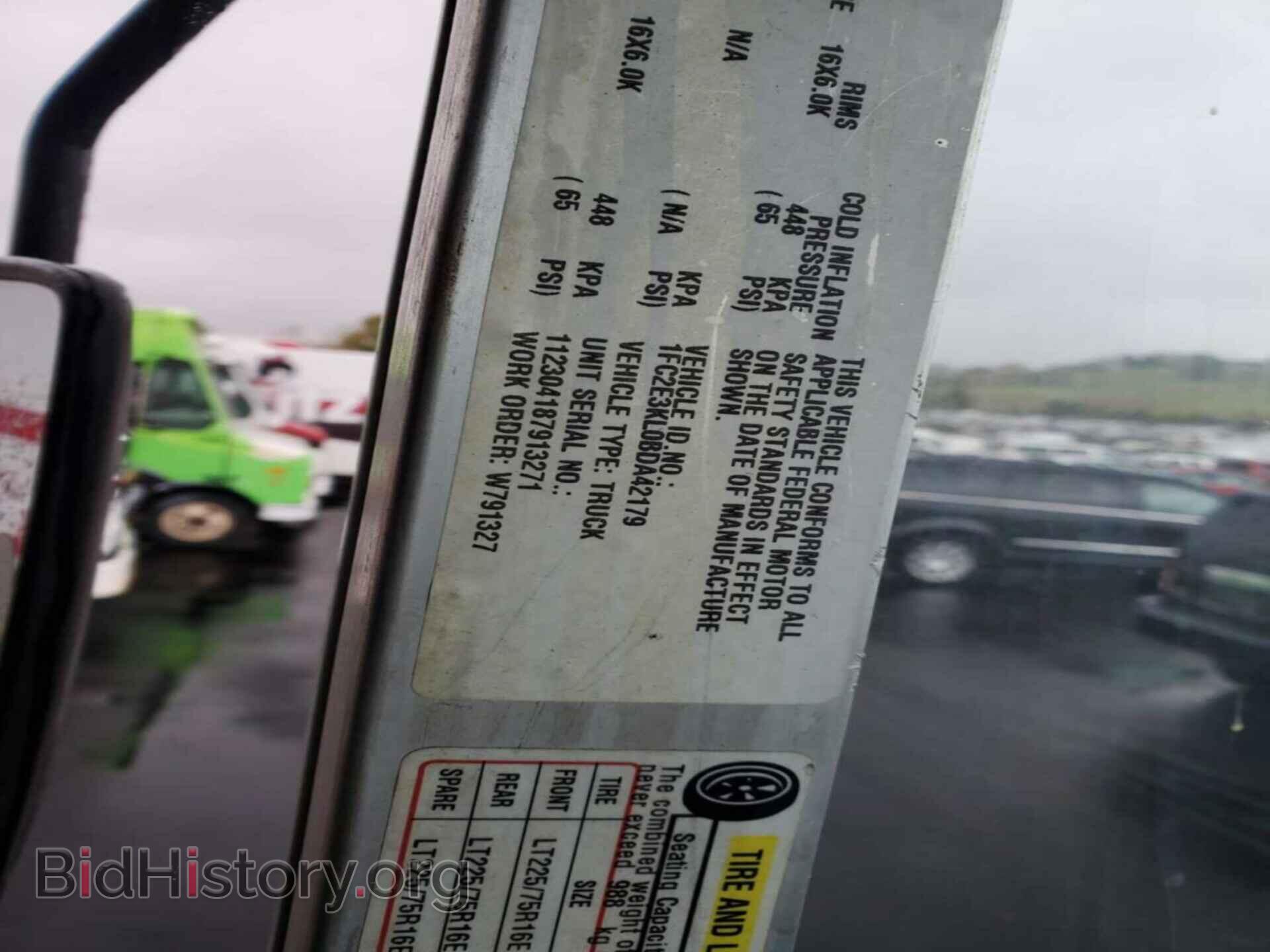 2011 FORD ECONOLINE - VIN: 1FC2E3KL0BDA42179 - Фото 3