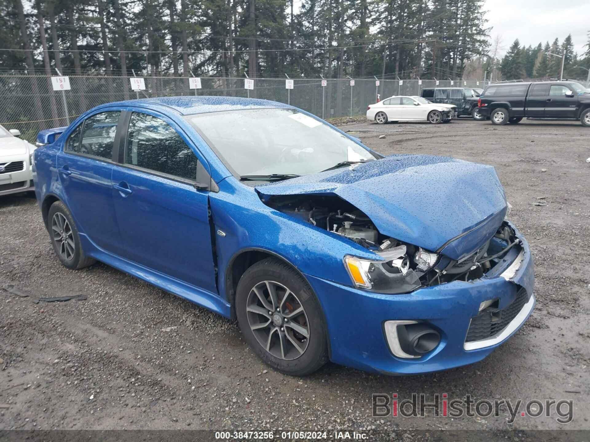 Photo JA32U2FU0HU006886 - MITSUBISHI LANCER 2017