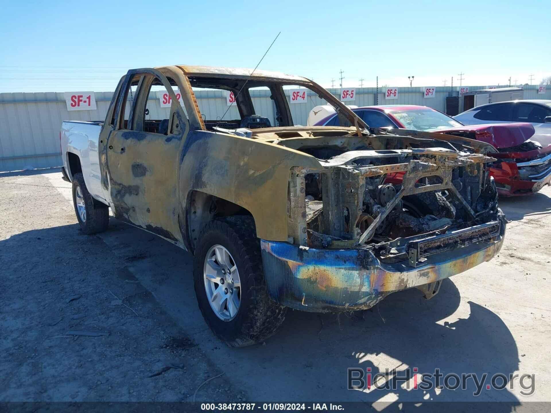 Photo 1GCRCREC1JZ163789 - CHEVROLET SILVERADO 1500 2018