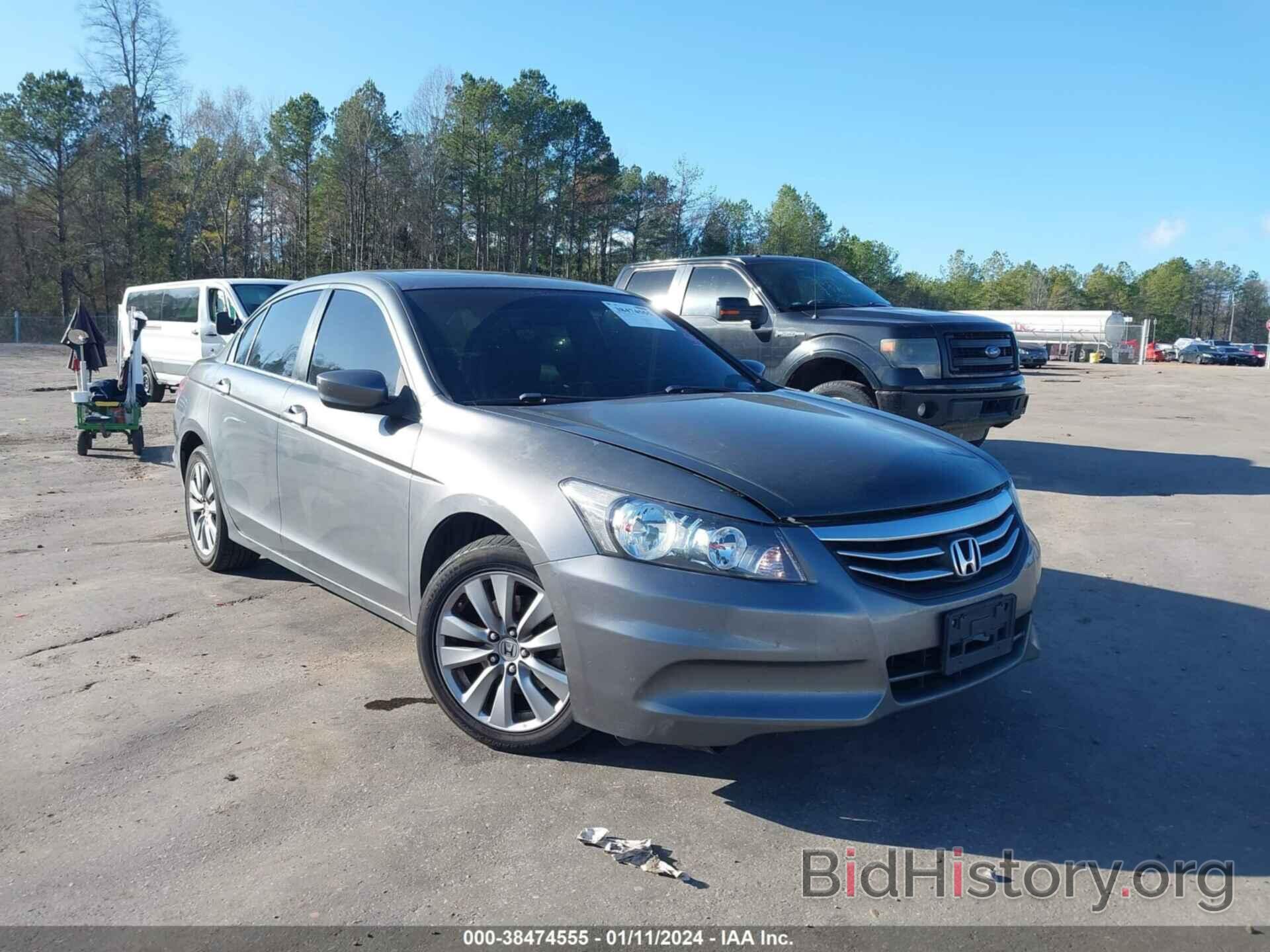 Photo 1HGCP2F83BA129589 - HONDA ACCORD 2011