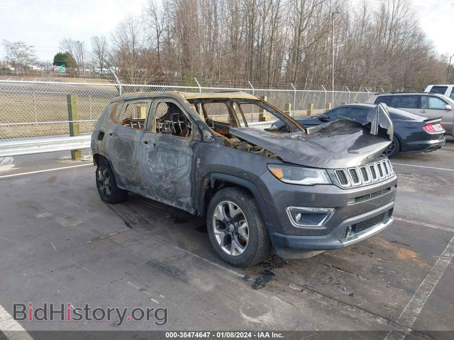 Фотография 3C4NJDCBXJT402460 - JEEP COMPASS 2018