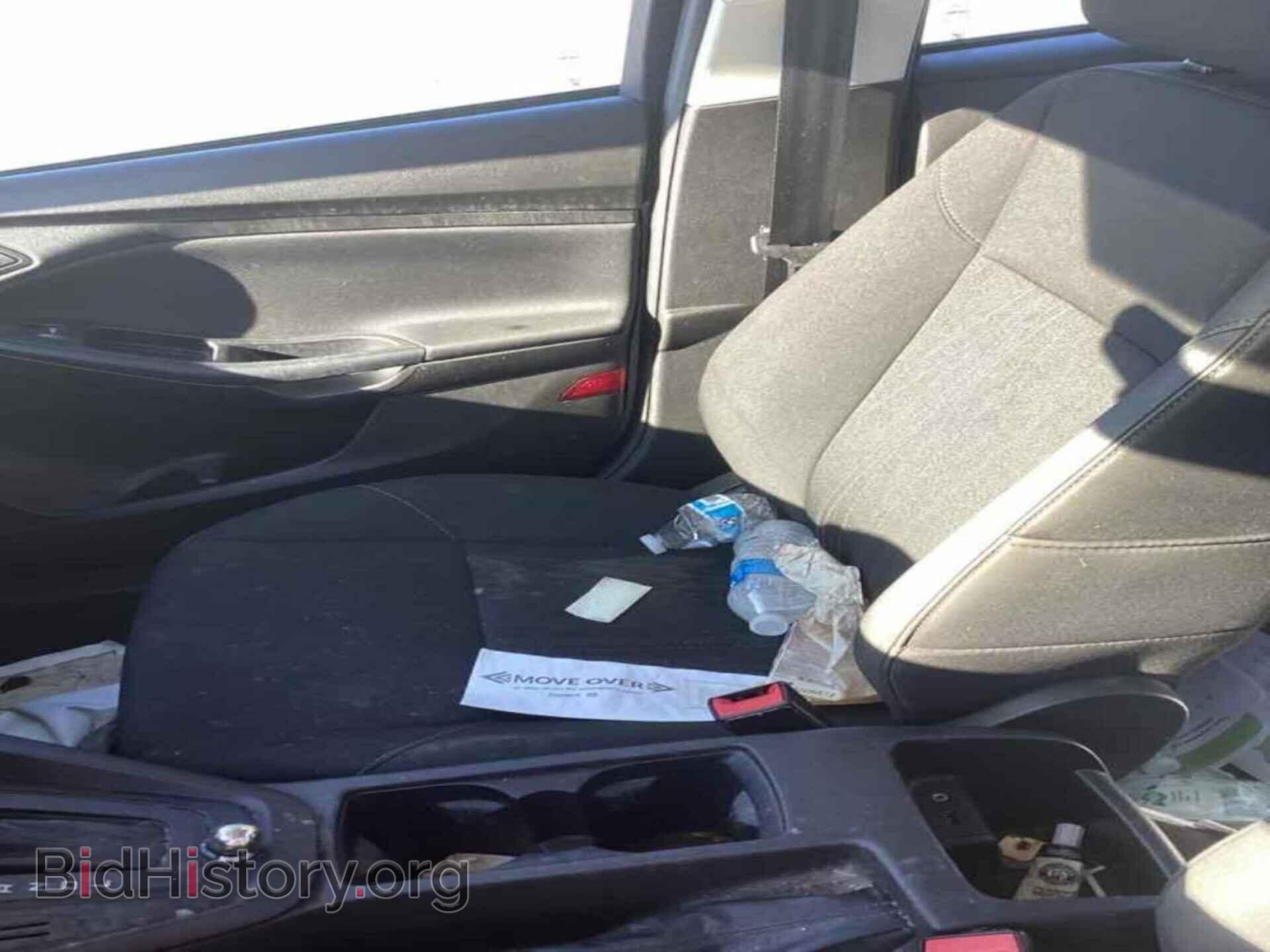 2016 FORD FOCUS - VIN: 1FADP3E21GL306891 - Фото 9
