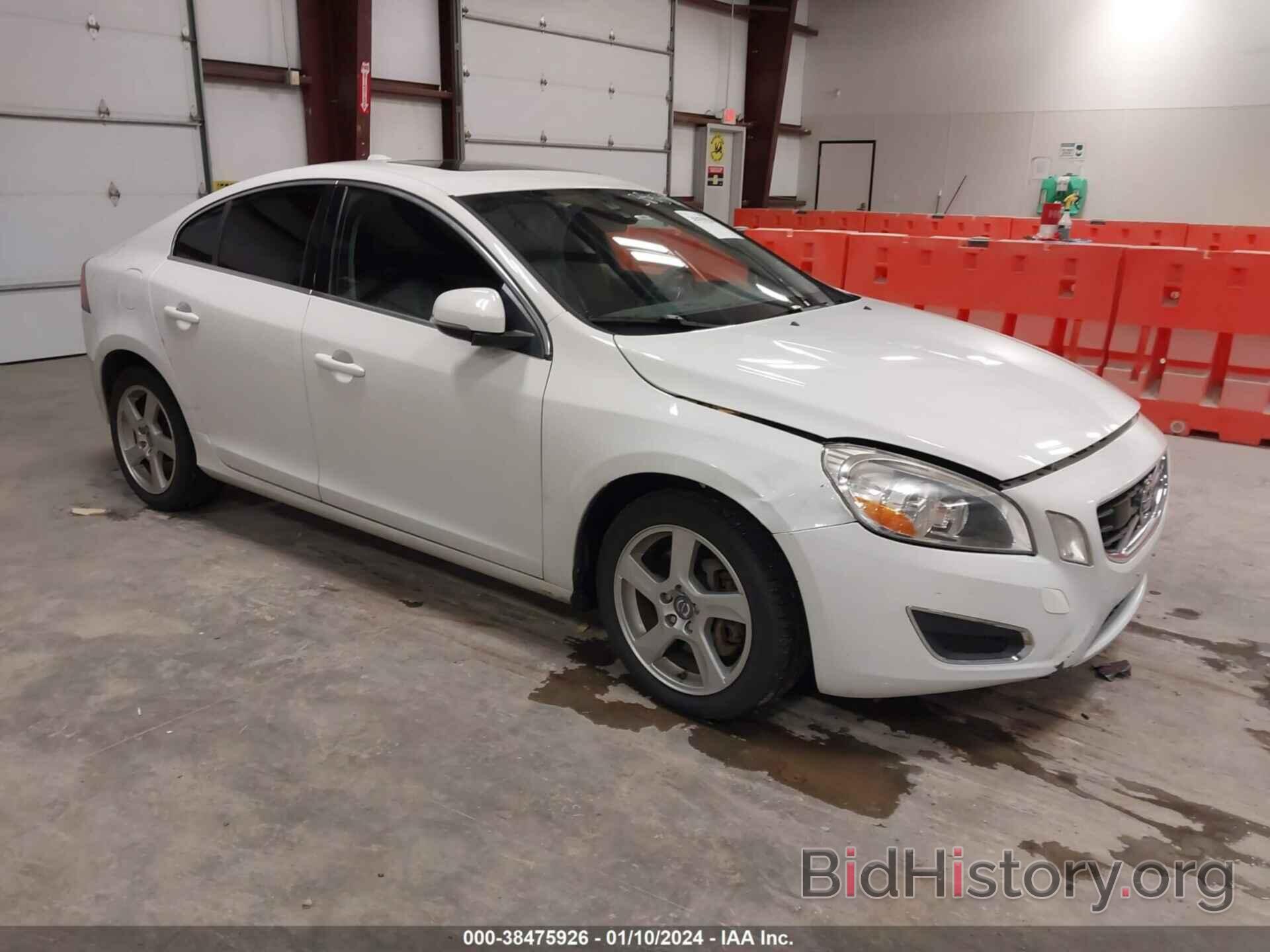 Photo YV1622FS3C2141852 - VOLVO S60 2012