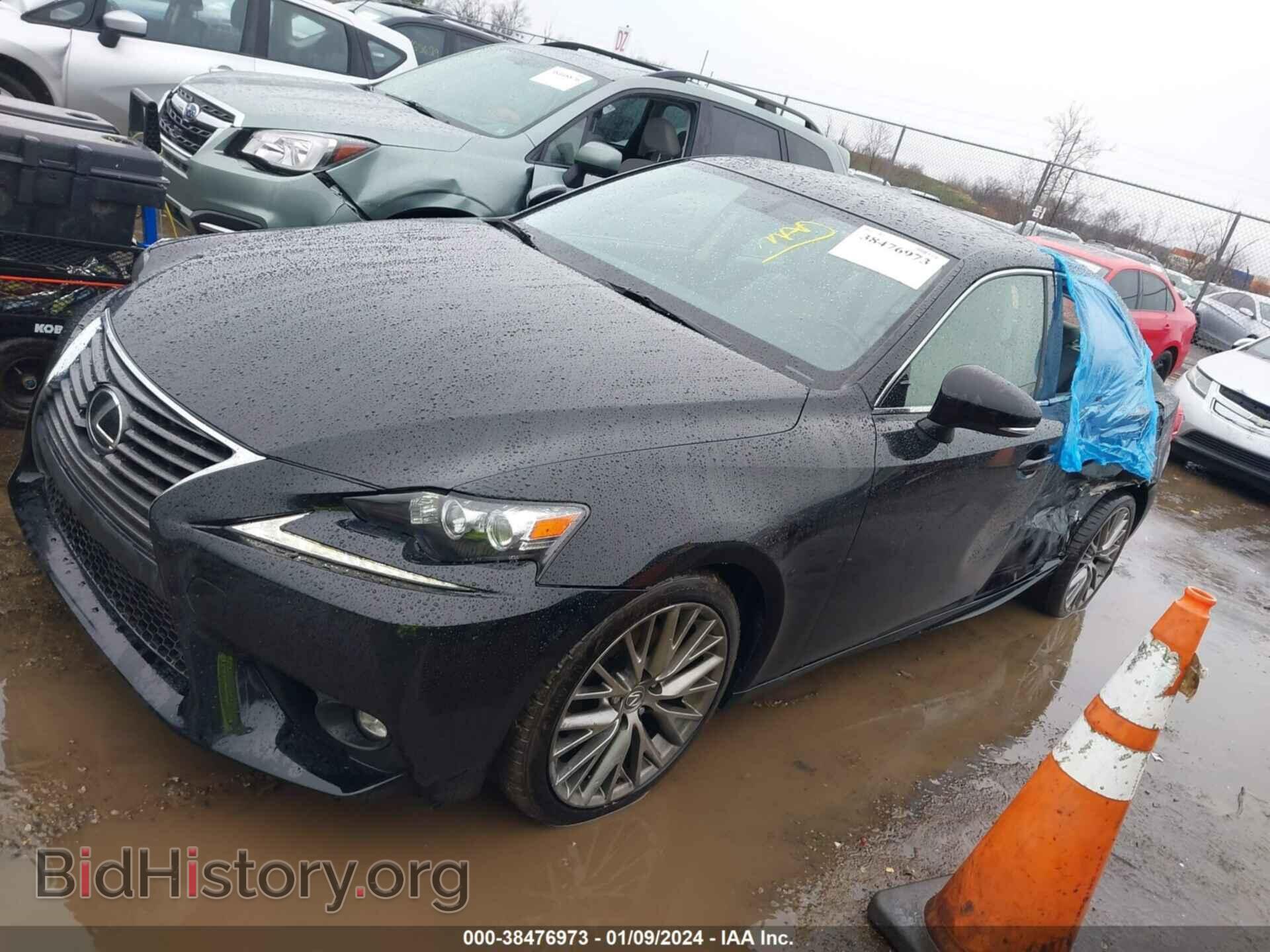 2015 LEXUS IS 250 - VIN: JTHCF1D29F5020349 - Photo 2