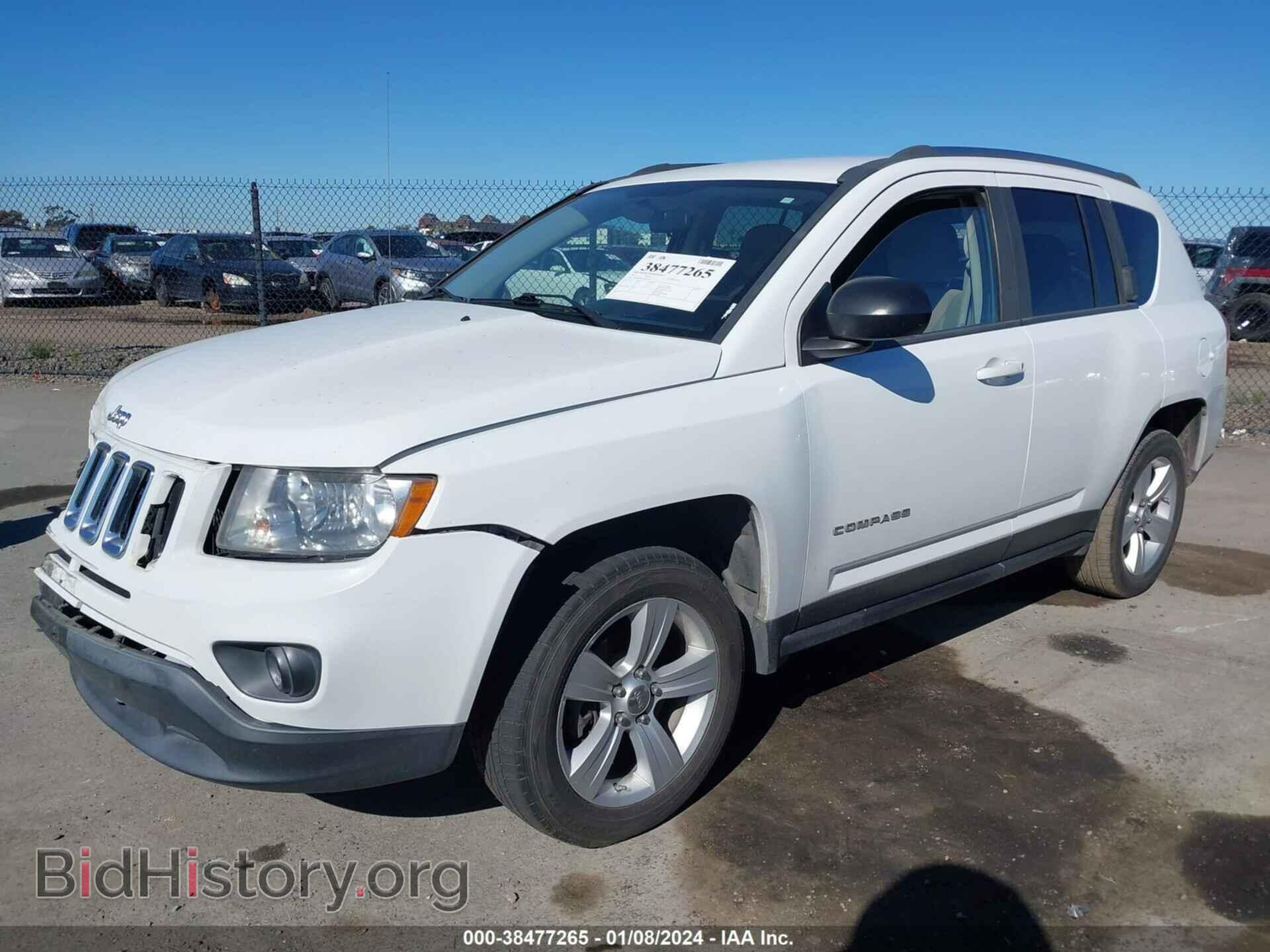 2012 JEEP COMPASS - VIN: 1C4NJCEB3CD684456 - Photo 2