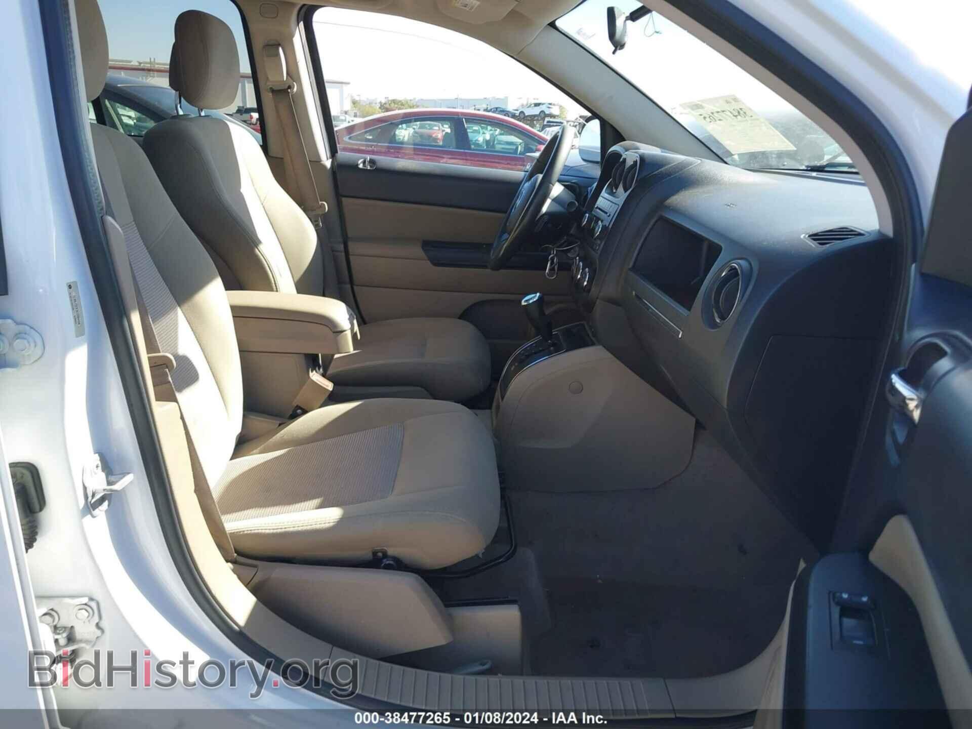 2012 JEEP COMPASS - VIN: 1C4NJCEB3CD684456 - Photo 5