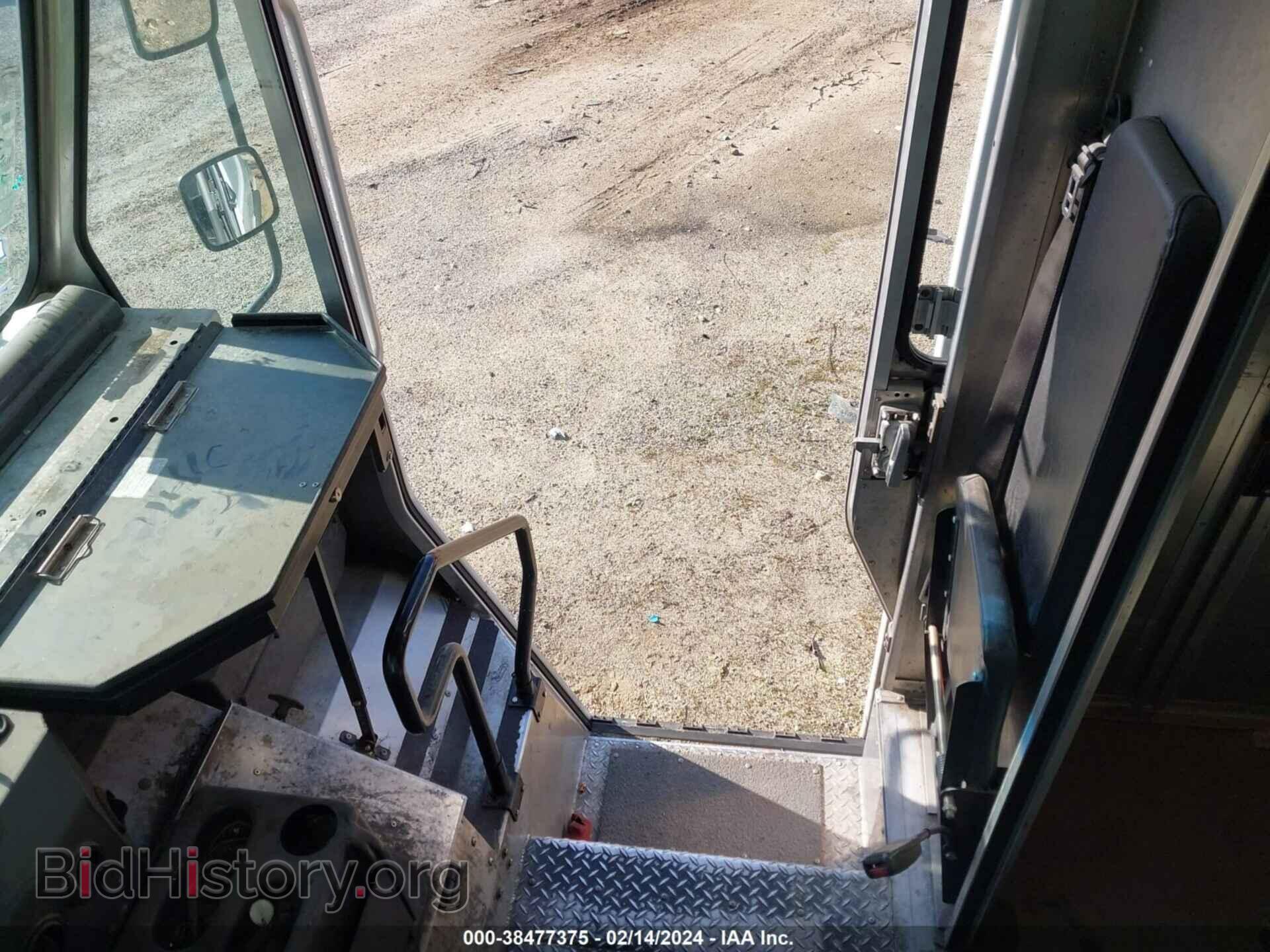 2014 FORD E-350 STRIPPED - VIN: 1FC3E3KL2EDA66895 - Photo 15