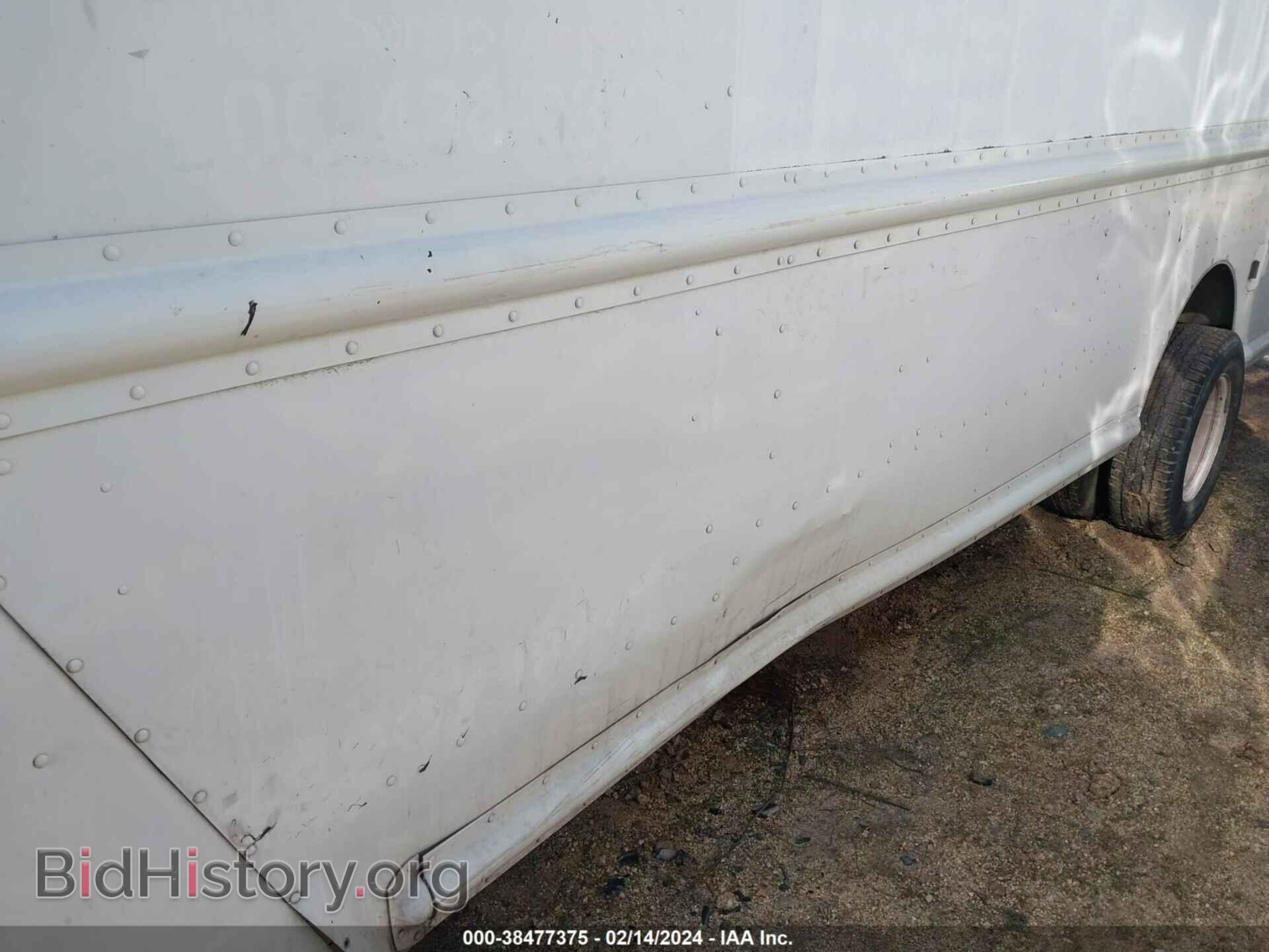 2014 FORD E-350 STRIPPED - VIN: 1FC3E3KL2EDA66895 - Photo 17